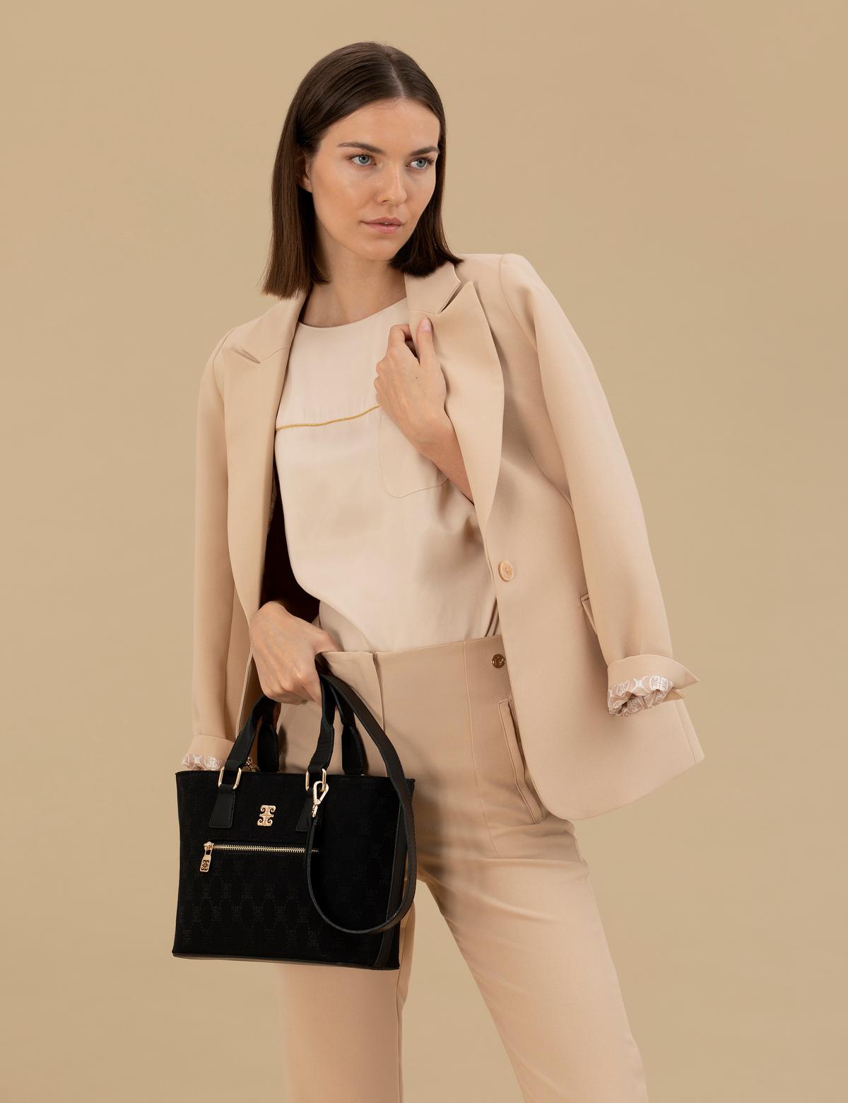 Siyah Çapraz Çanta