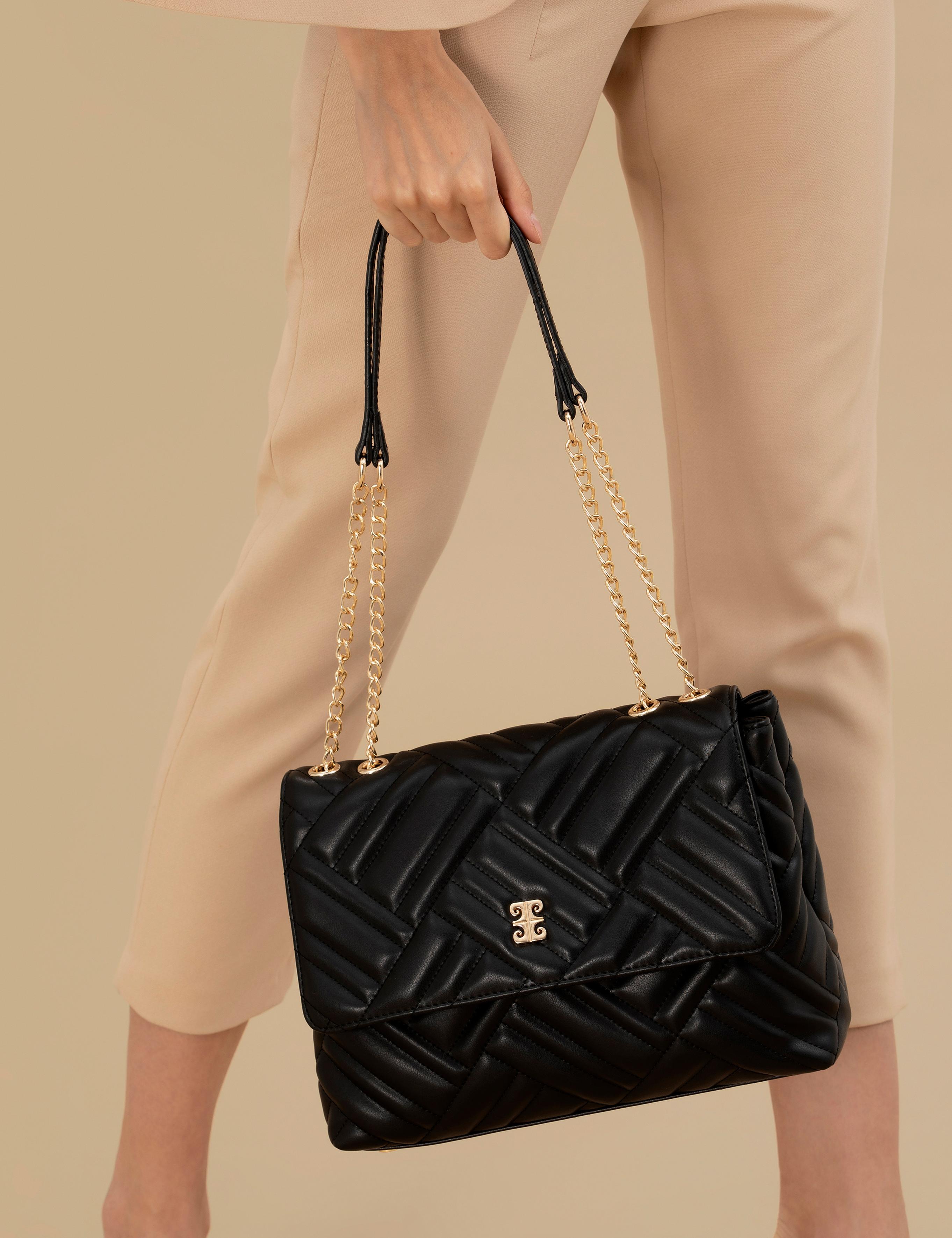 Siyah Omuz Çantası