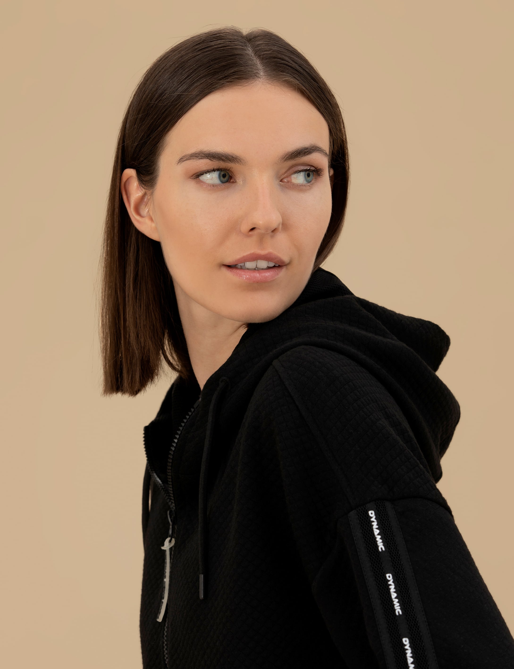 Siyah Oversize Örme Hırka - Image 3