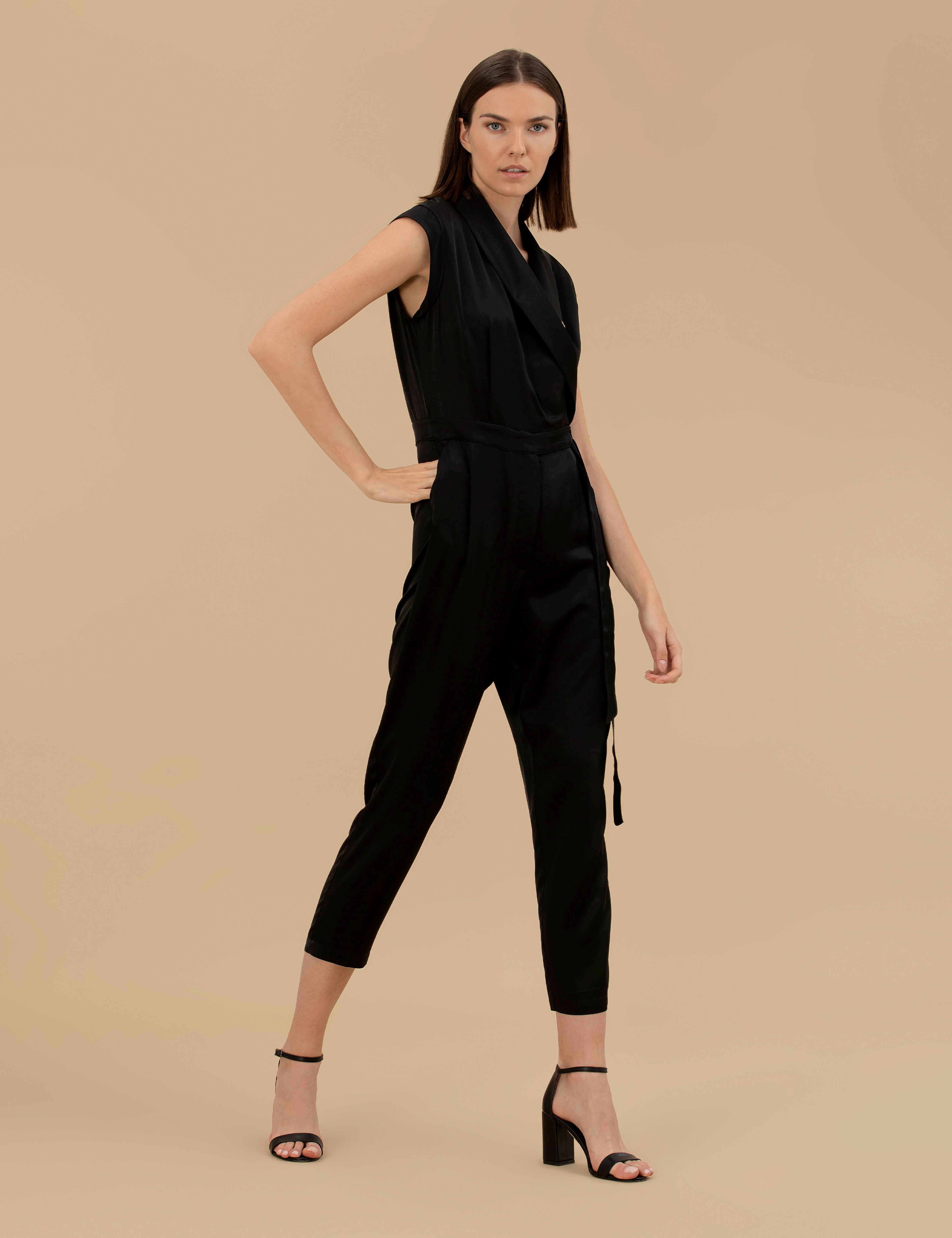 Siyah Comfort Fit Dokuma Tulum - Image 3