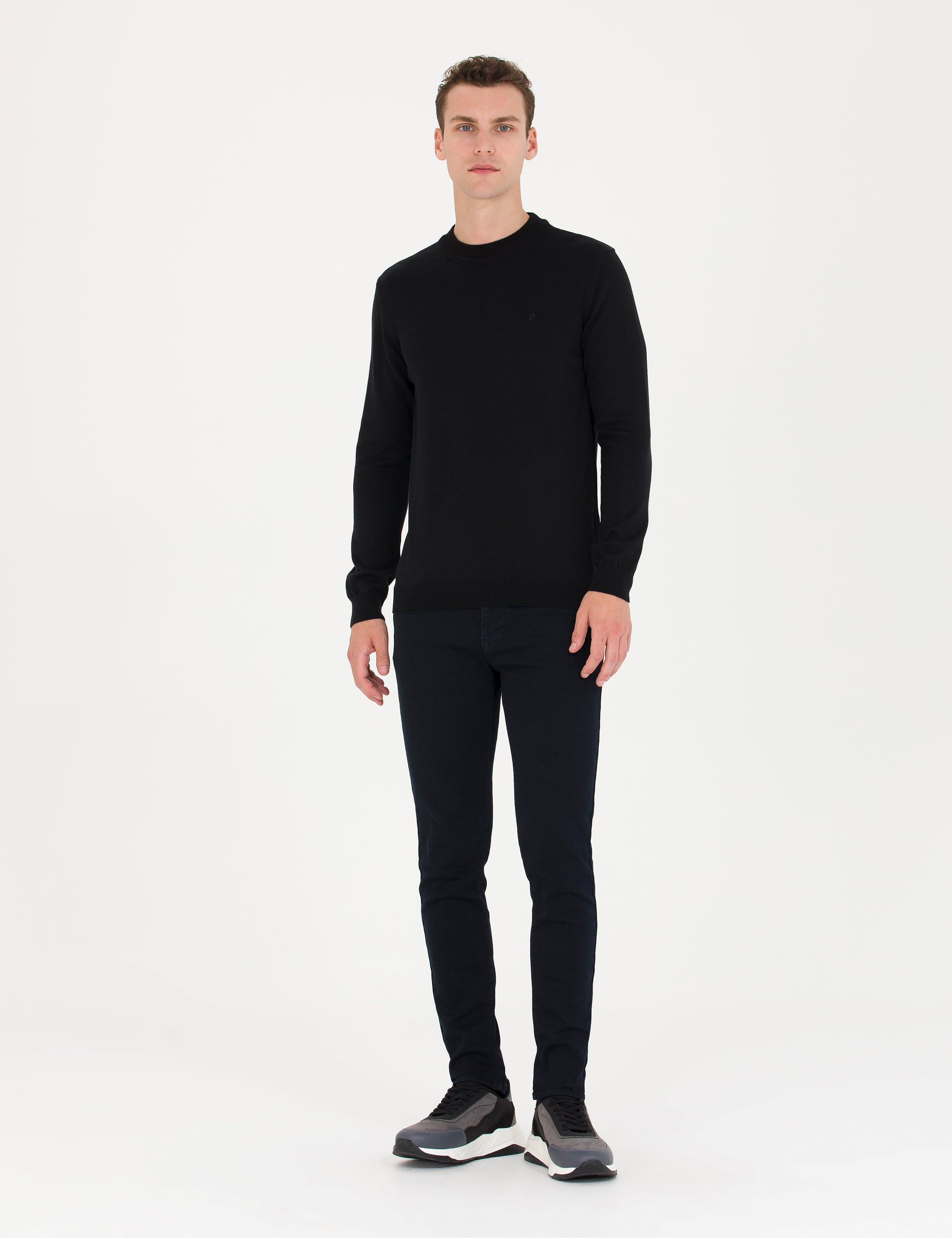 Siyah Slim Fit Yarım Balıkçı Yaka Basic Triko Kazak