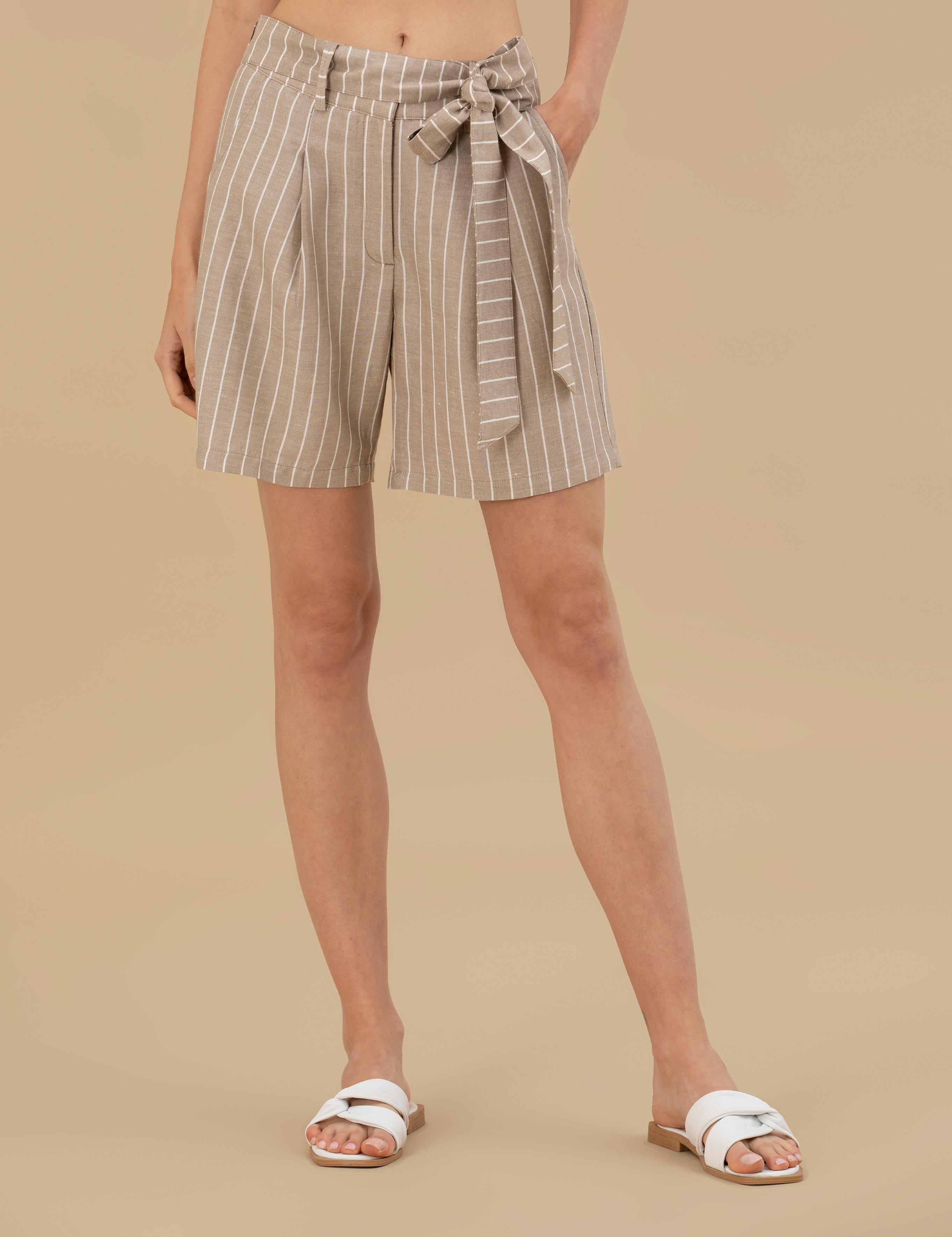 Bej Keten Karışımlı Bermuda Şort