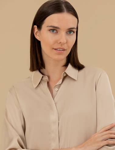 Kum Comfort Fit Saten Gömlek