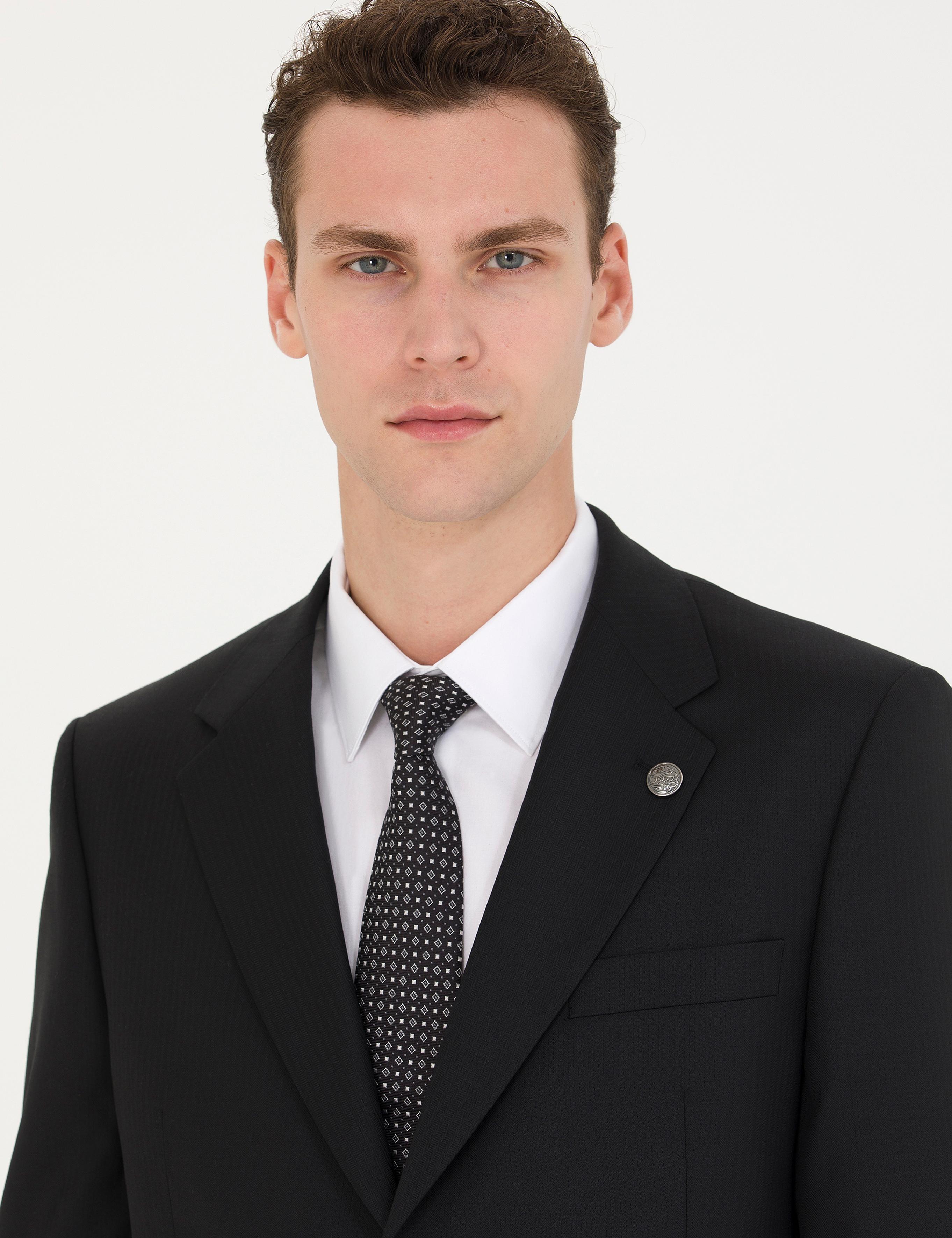 Siyah Klasik Takım Elbise