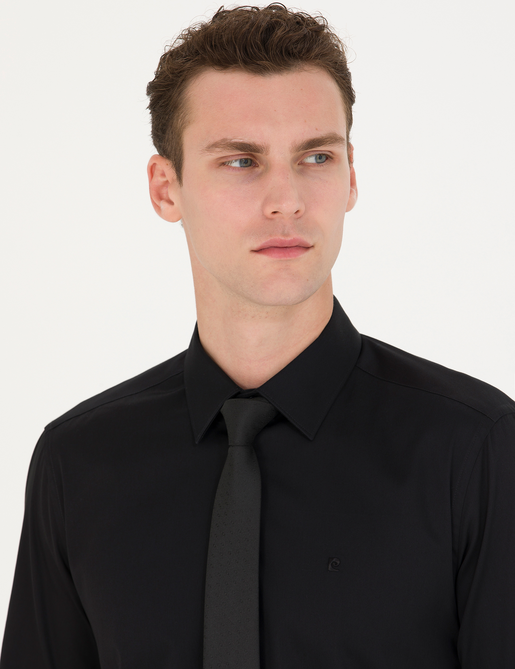 Pierre Cardin Siyah %100 Pamuk Parlak Saten Slim Fit Uzun Kollu Basic Gömlek görsel 2