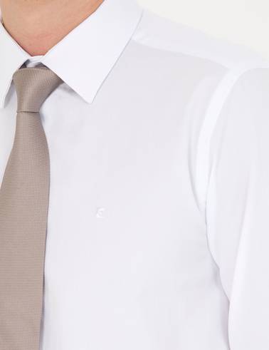 Beyaz Slim Fit Uzun Kollu Gömlek