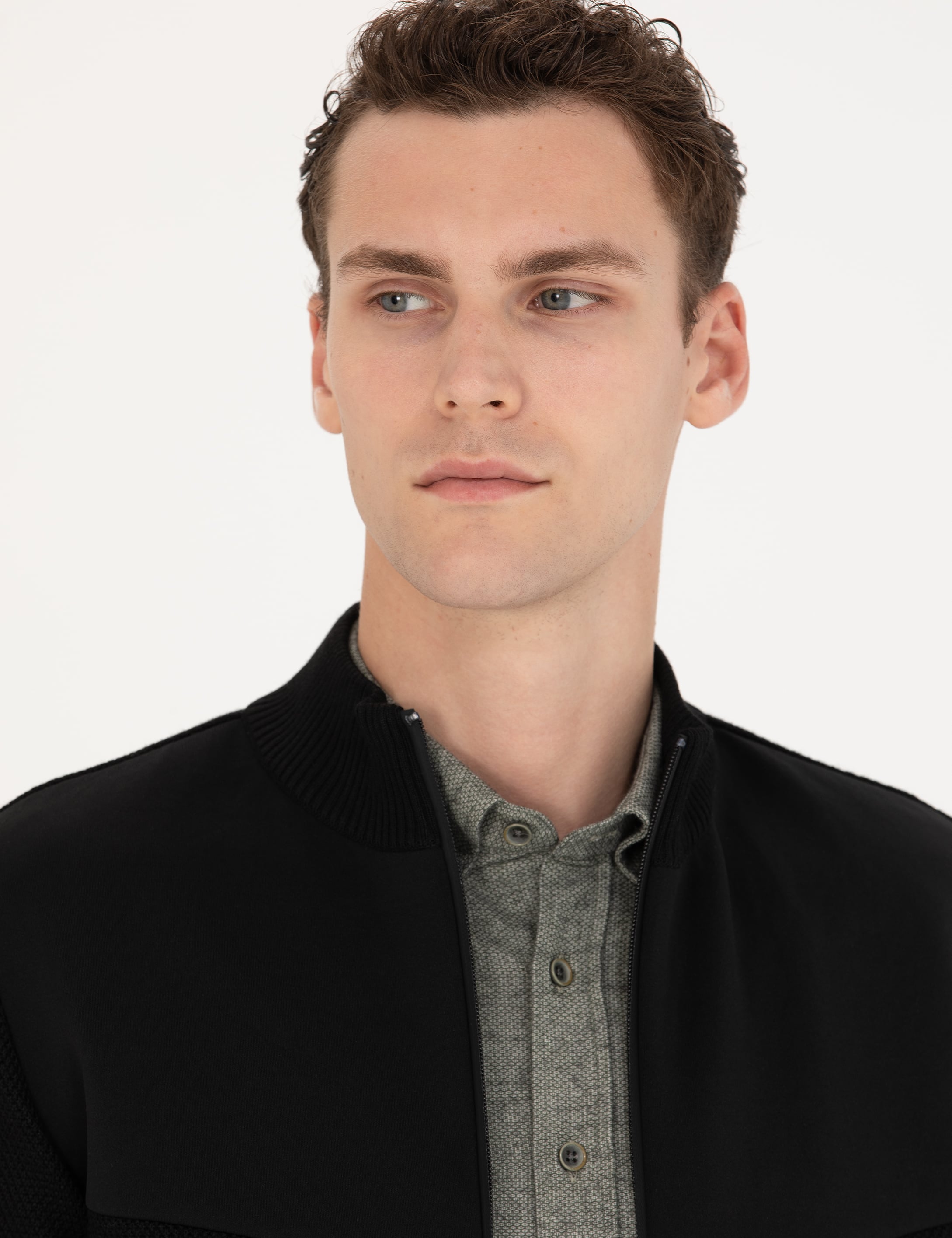 Siyah Slim Fit Yün Karışımlı Fermuarlı Triko Hırka