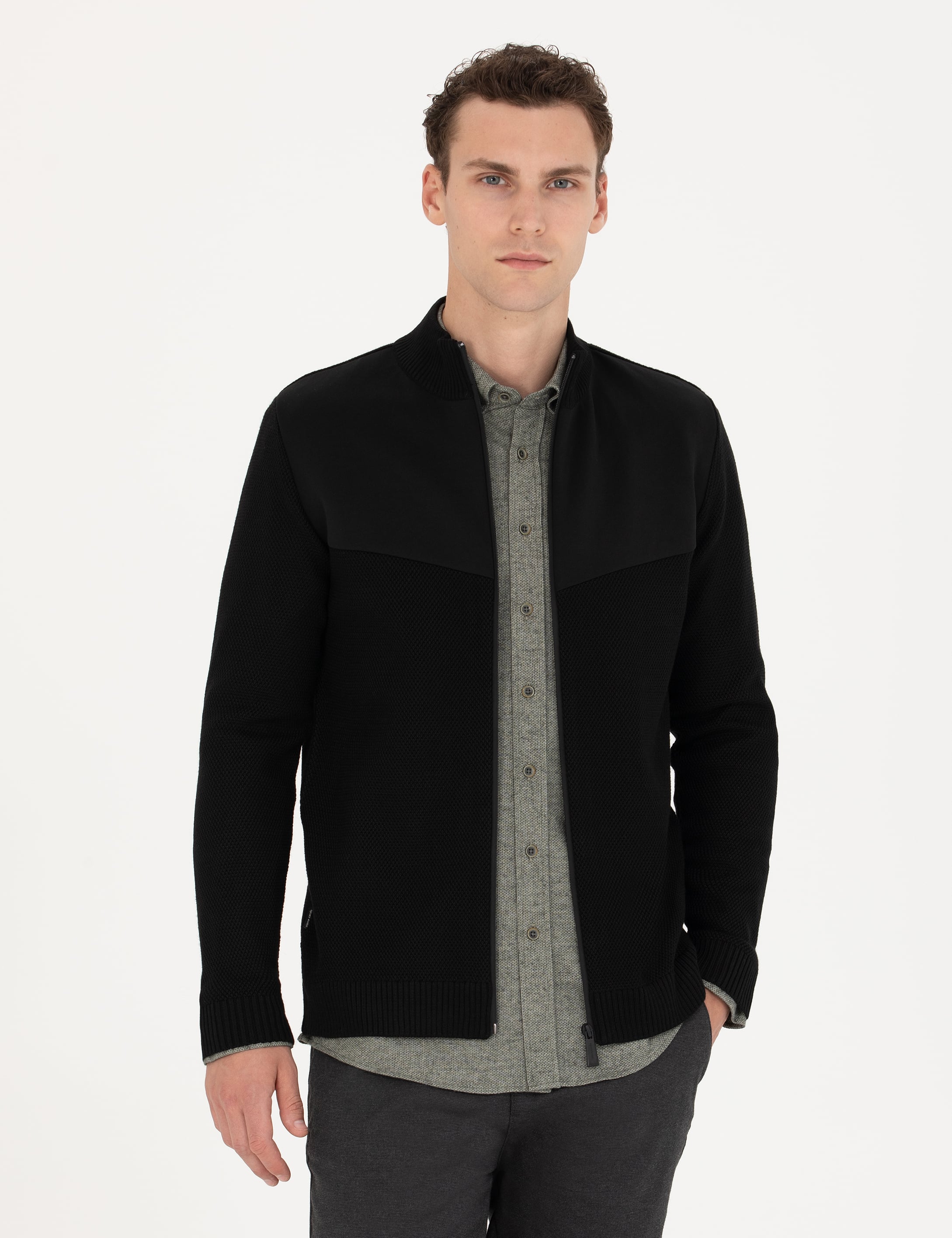 Siyah Slim Fit Yün Karışımlı Fermuarlı Triko Hırka