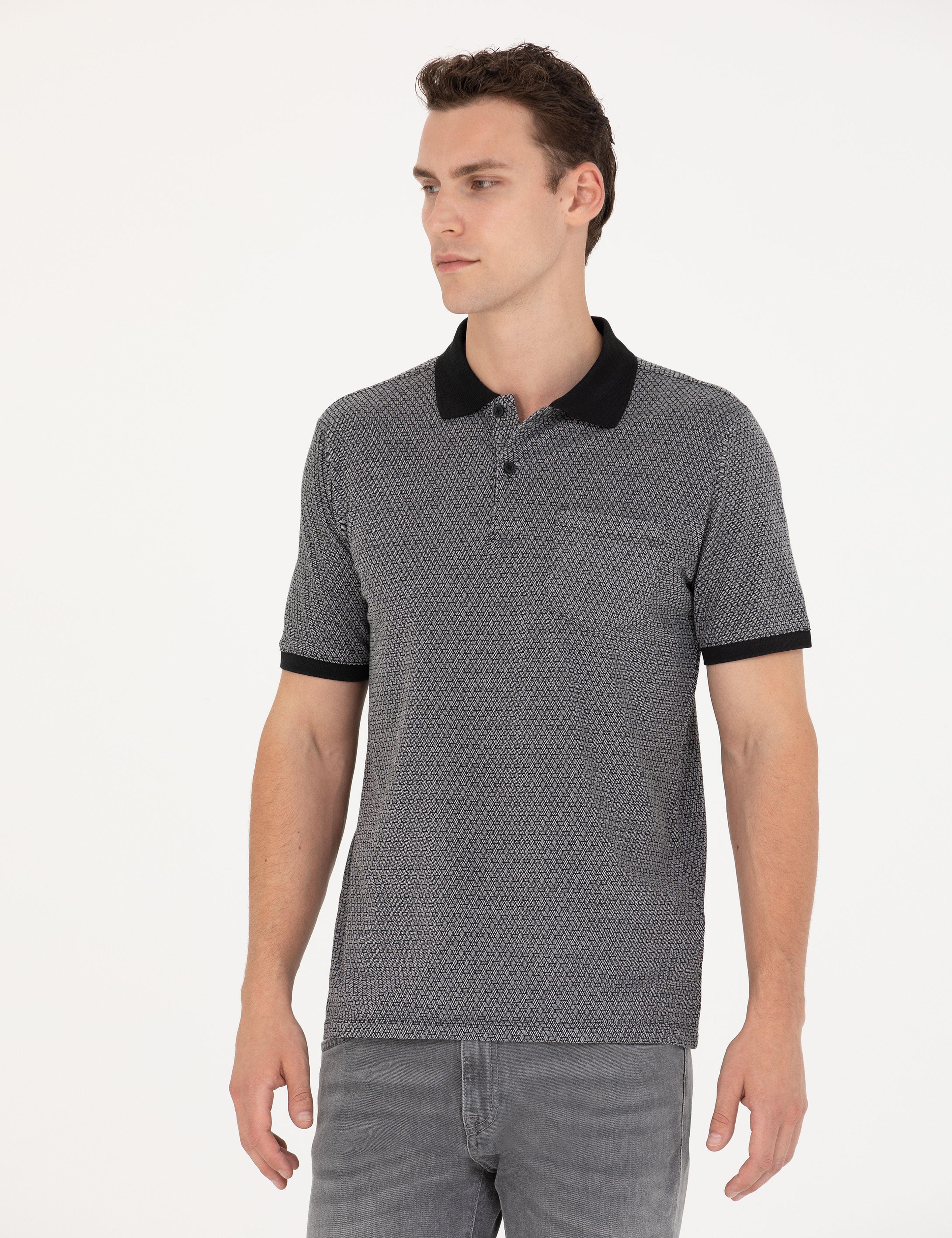 Siyah Regular Fit Polo Yaka Tişört - Image 1