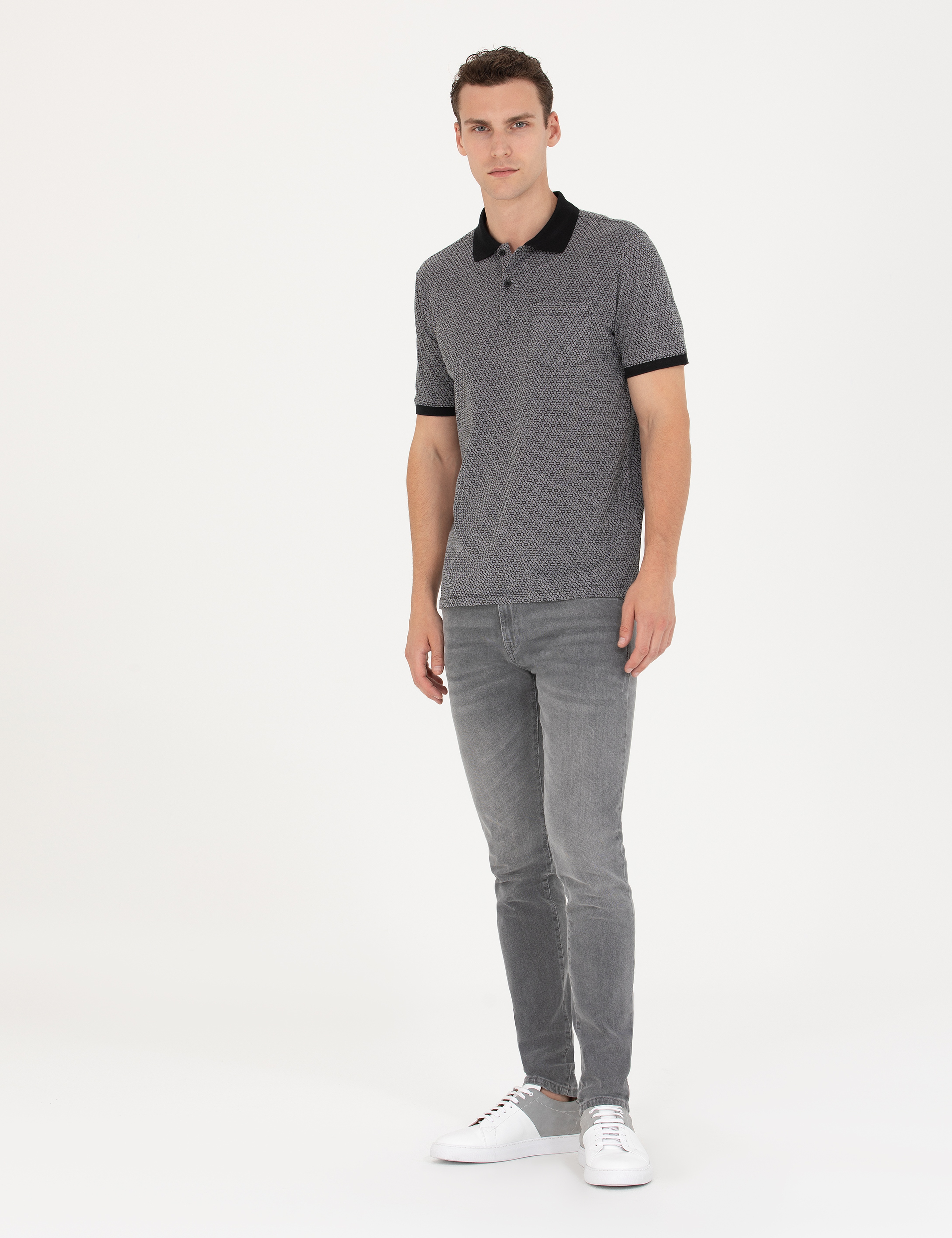 Siyah Regular Fit Polo Yaka Tişört - Image 4