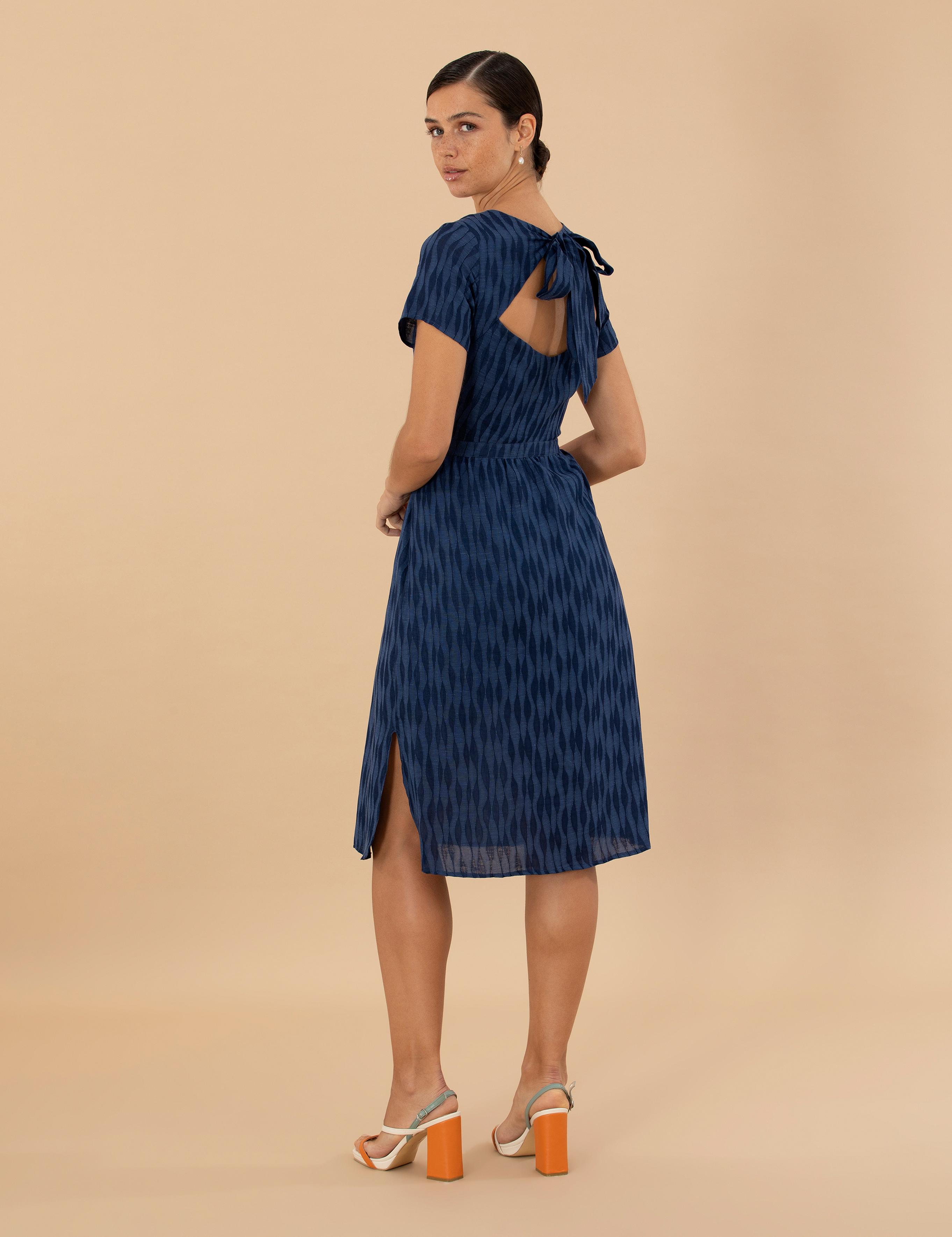 Lacivert Dokuma Elbise