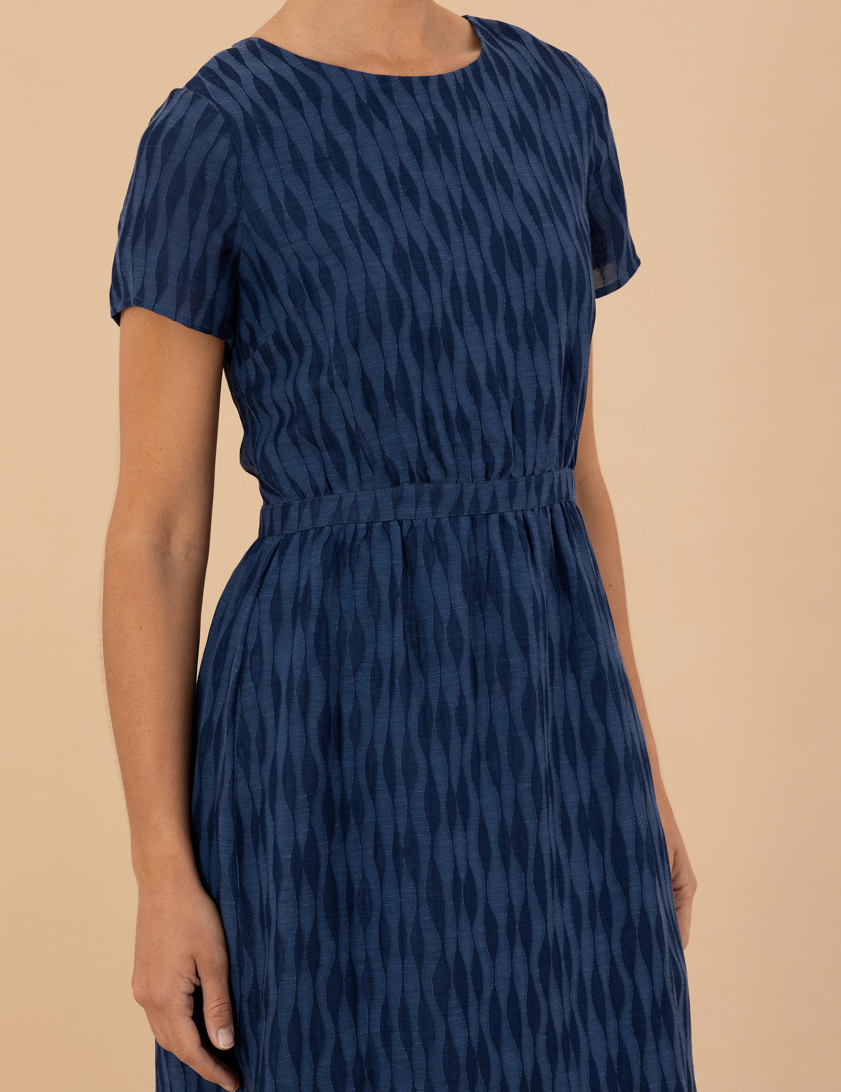 Lacivert Dokuma Elbise