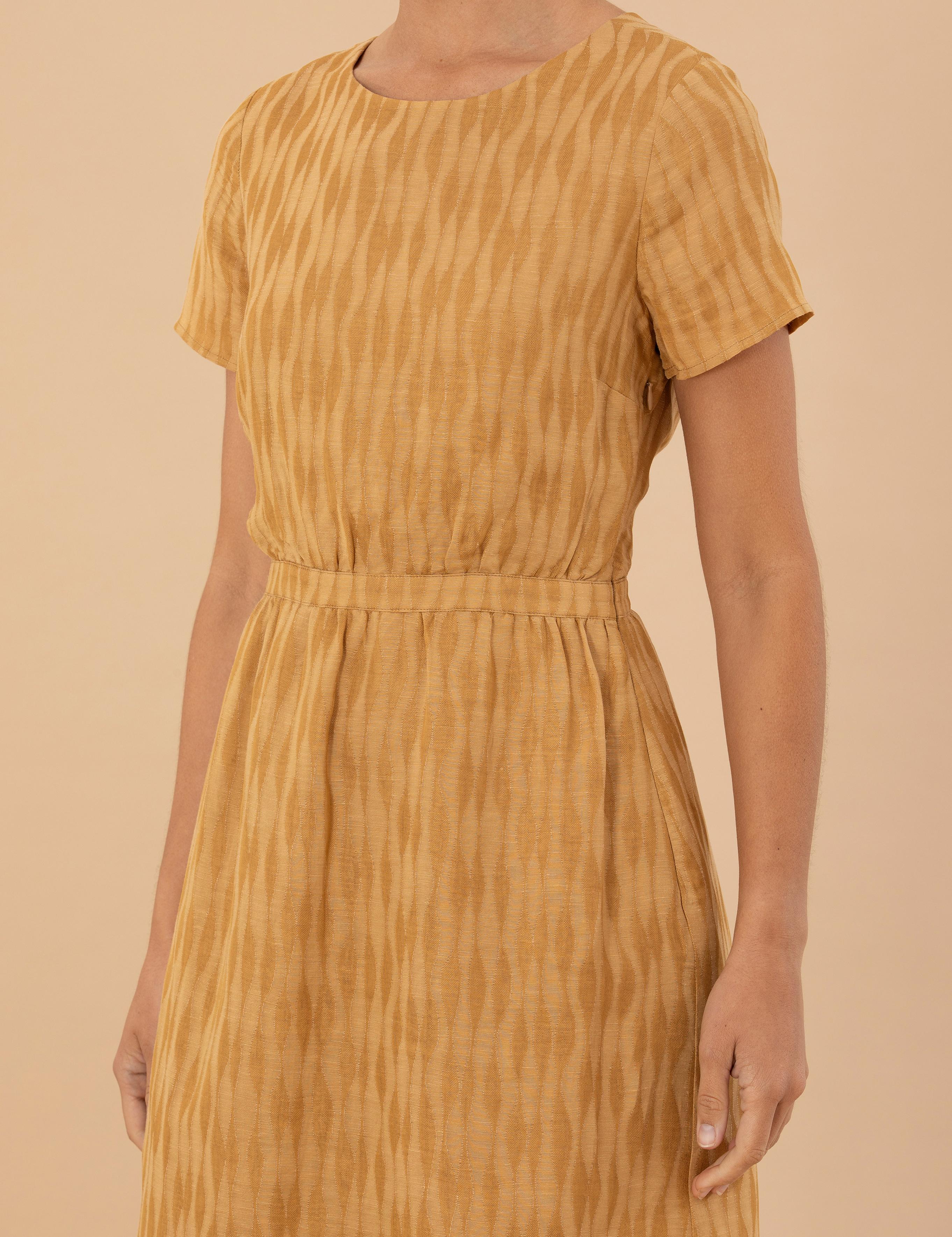 Hardal Dokuma Elbise