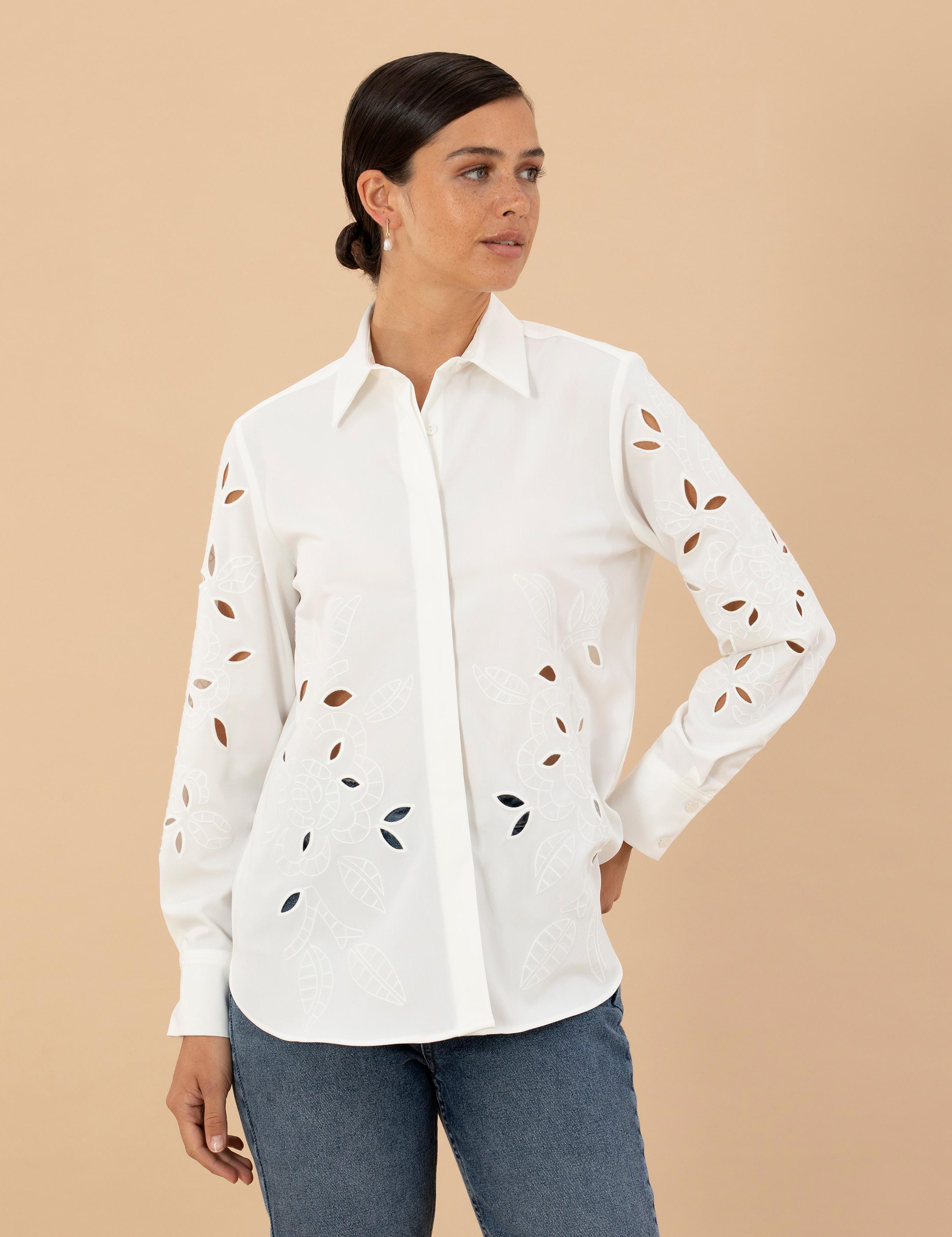 Beyaz Comfort Fit Uzun Kollu Gömlek