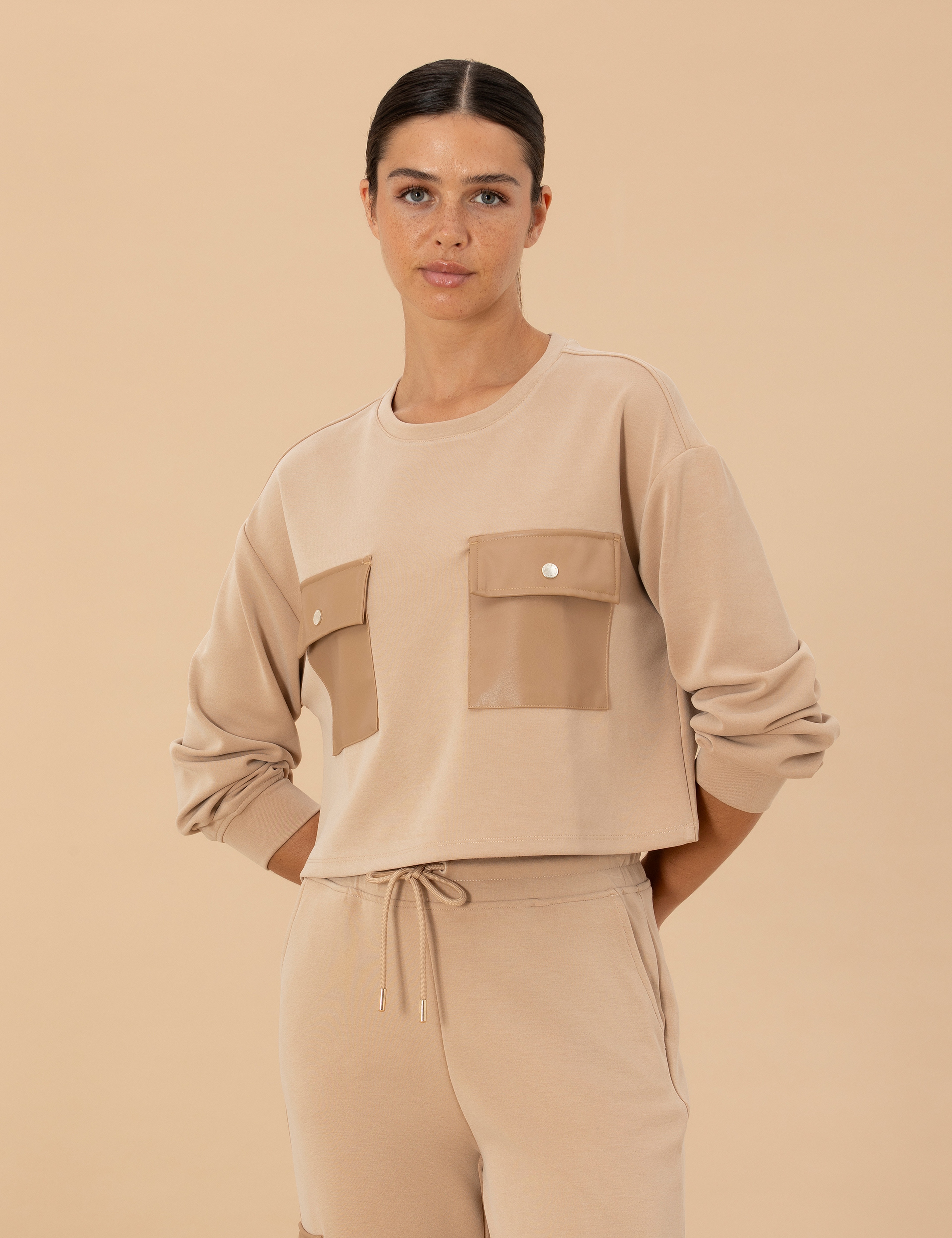Bej Sweatshirt