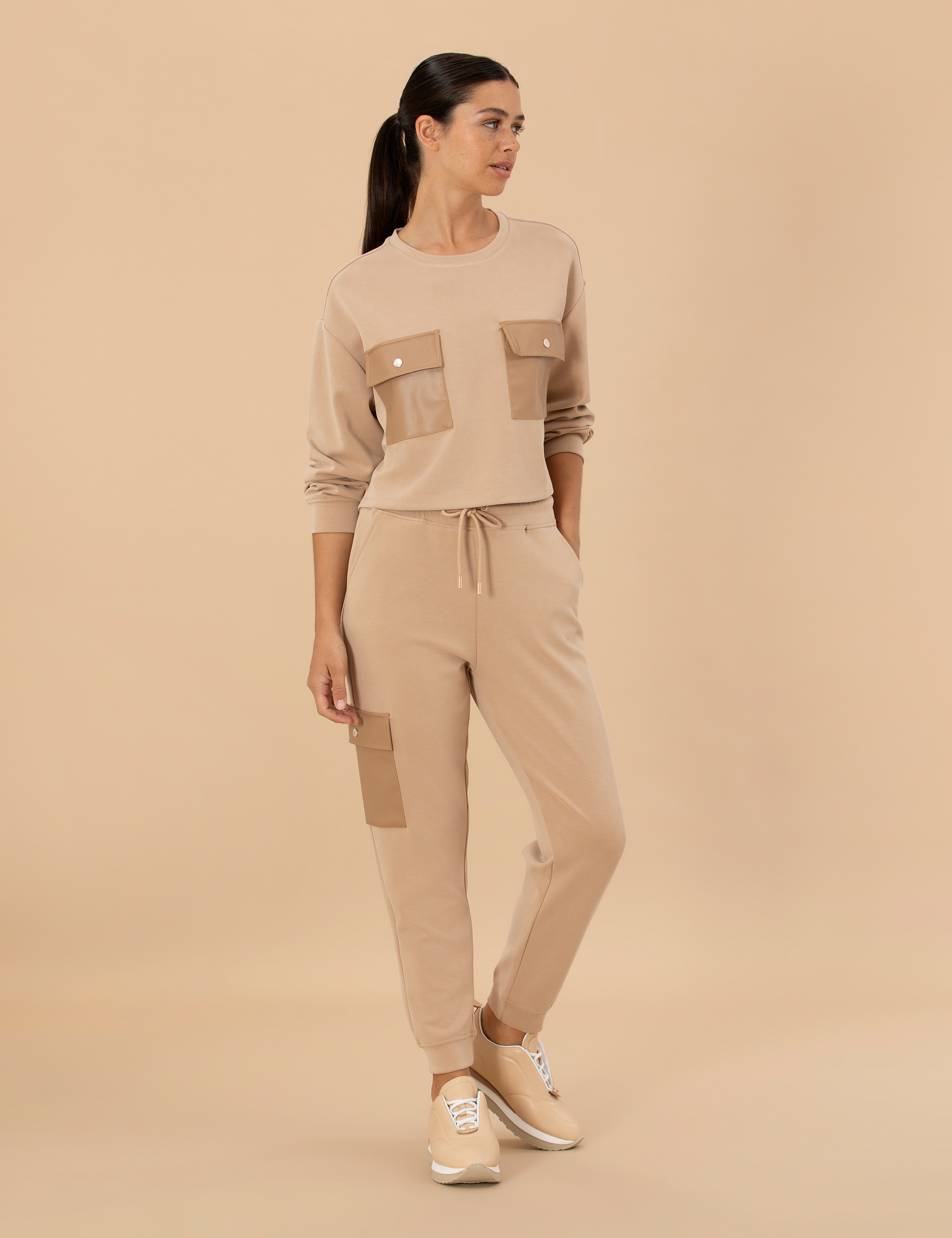 Bej Sweatshirt - Image 4