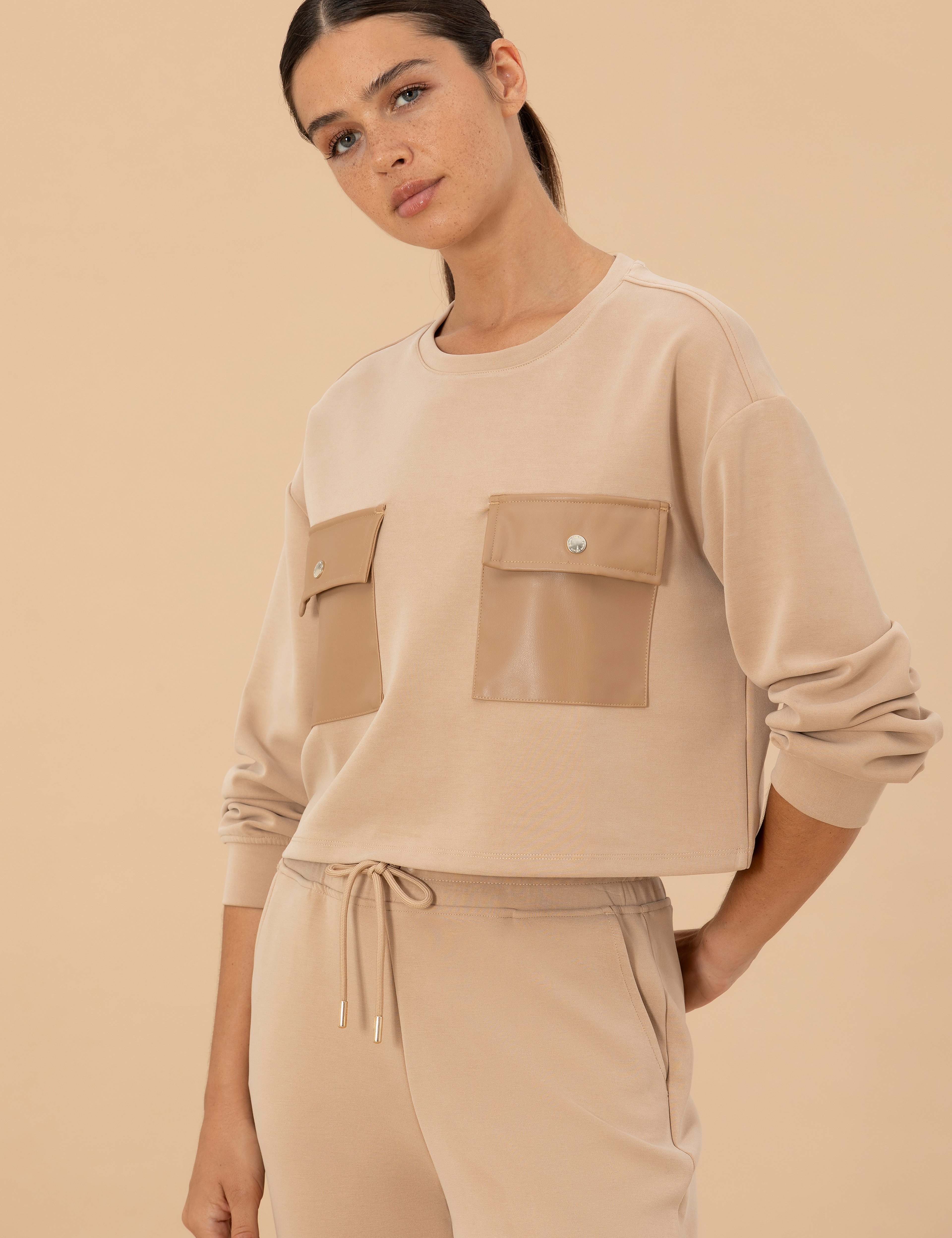 Bej Sweatshirt - Image 3