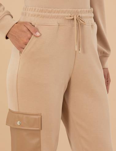 Bej Regular Fit Eşofman Altı