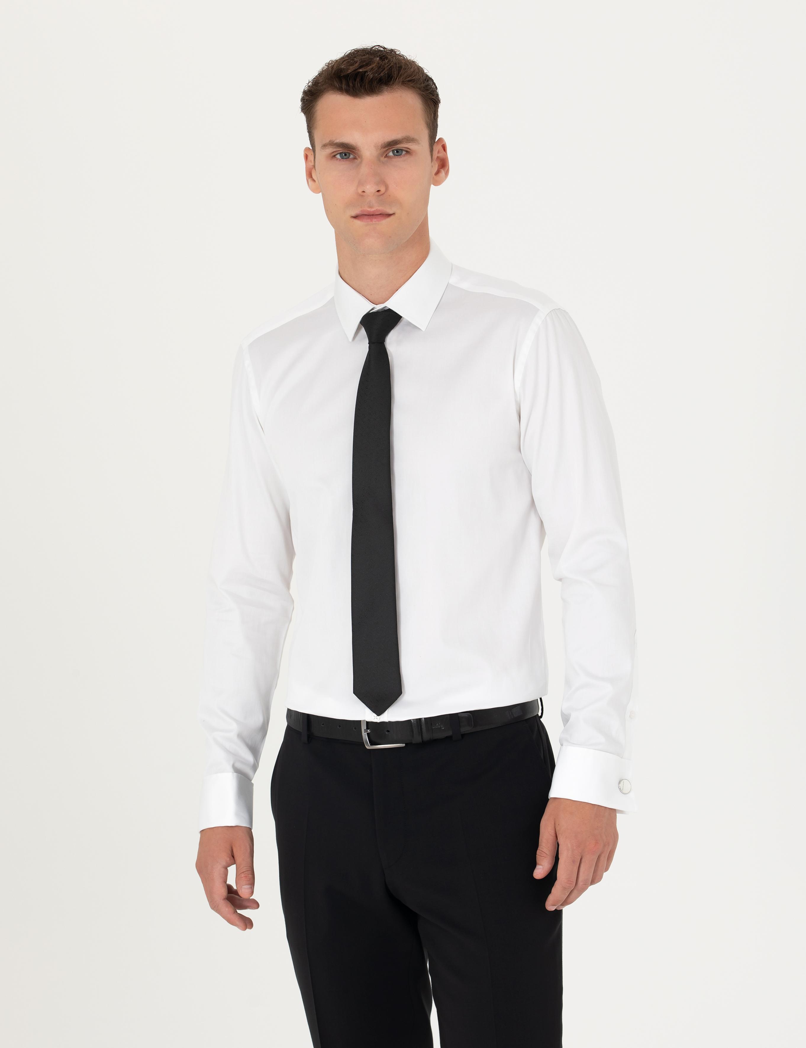 Beyaz Slim Fit Uzun Kollu Basic Gömlek