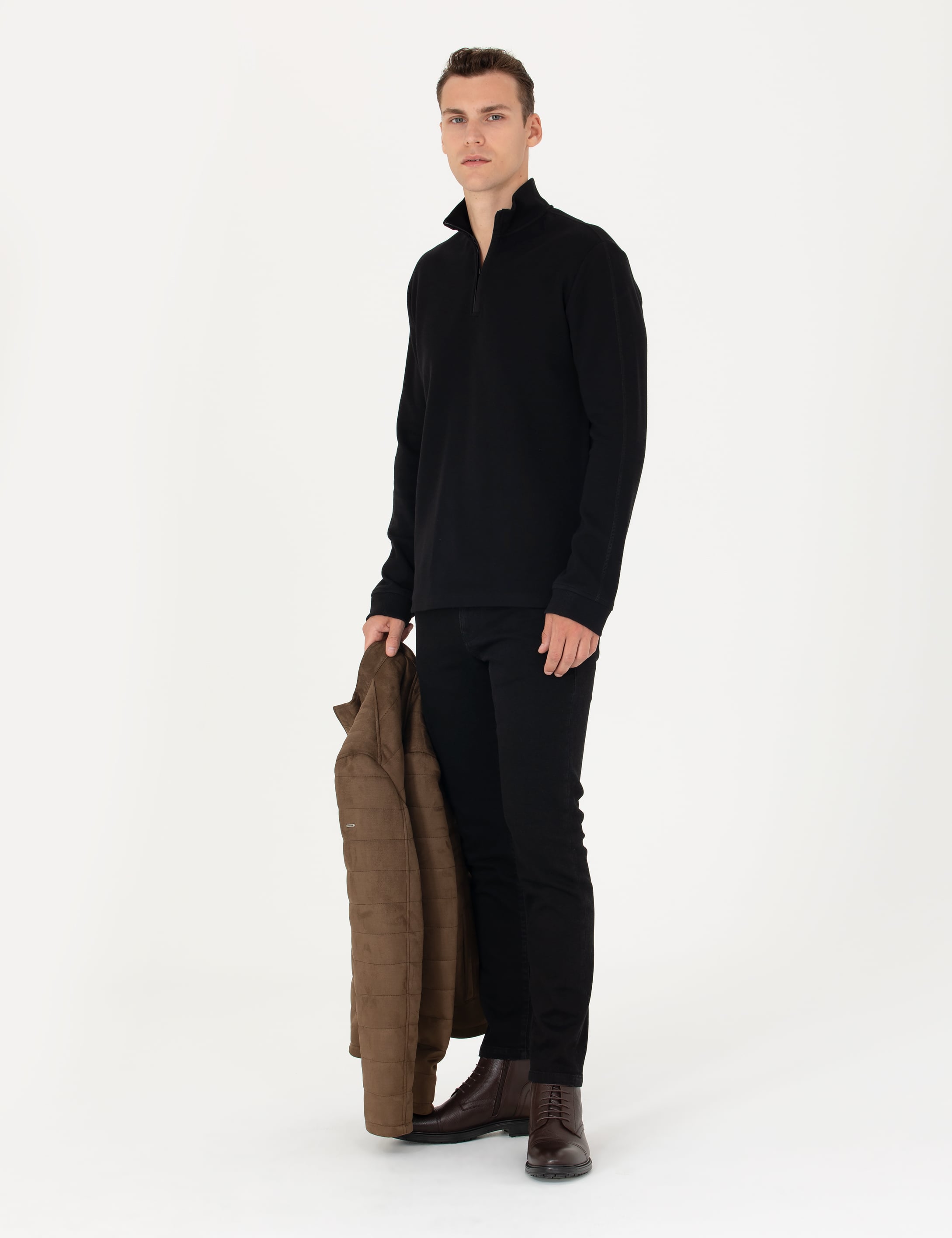 Siyah Regular Fit Sweatshirt - Image 4