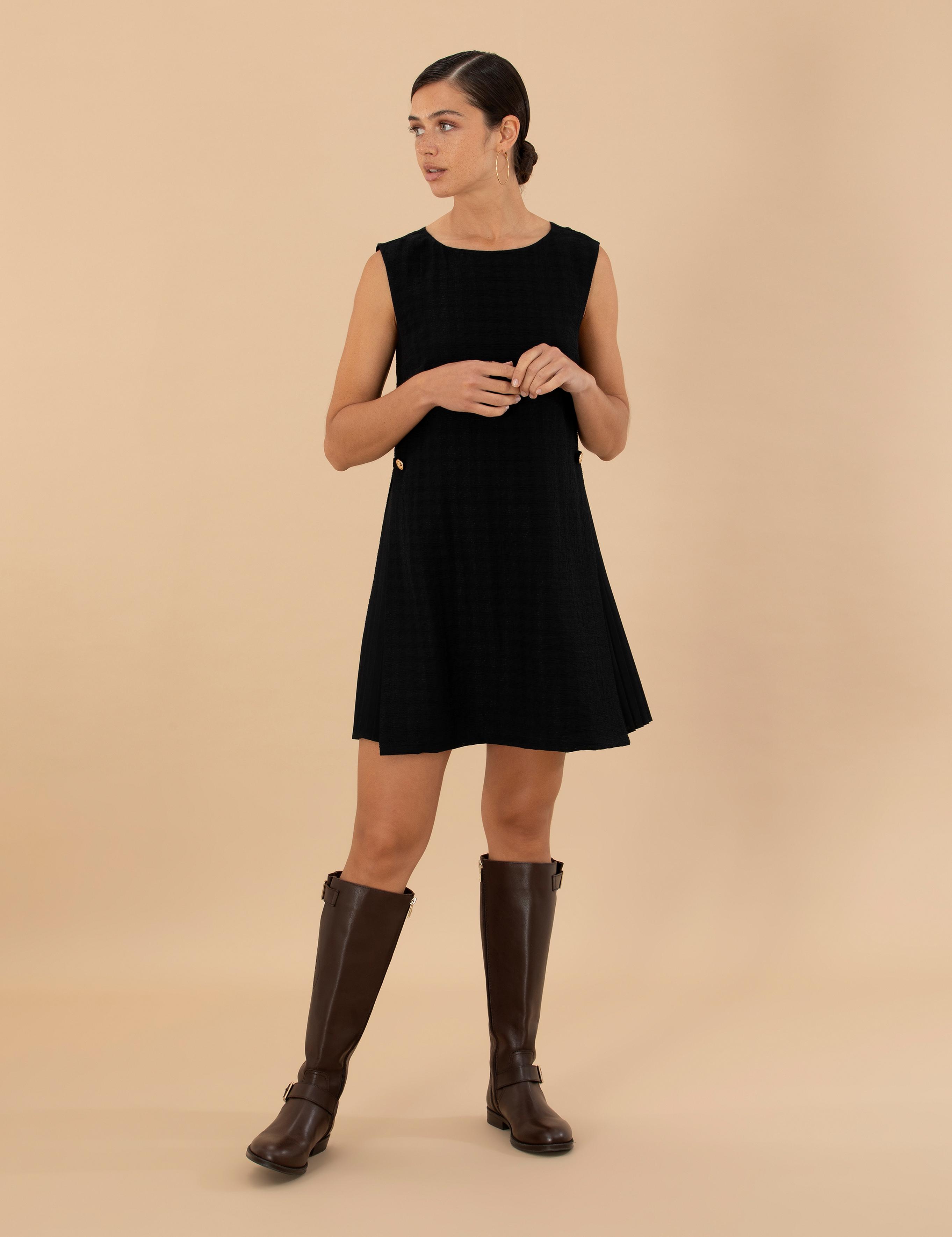 Siyah A Kesim Dokuma Elbise