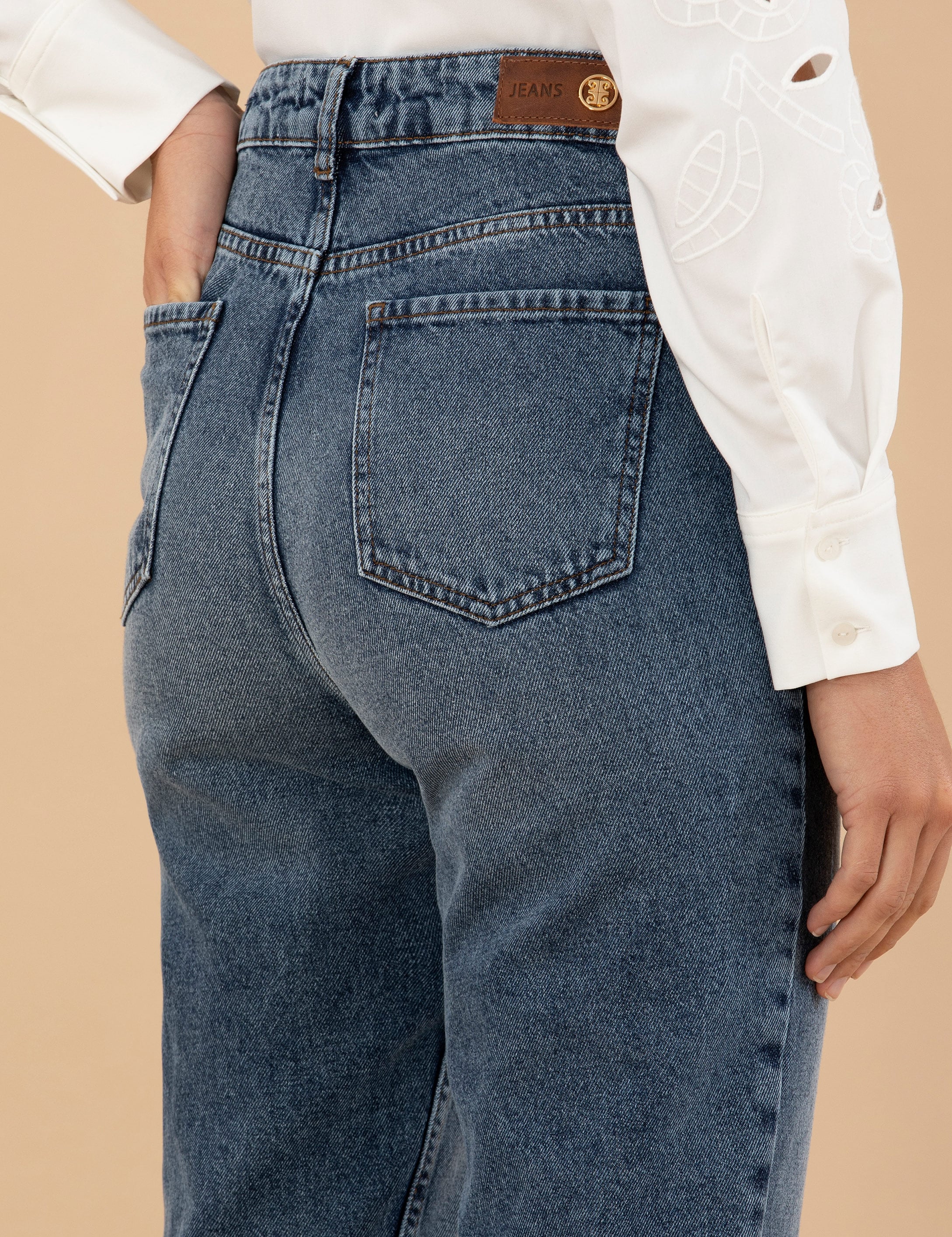 İndigo Mom Fit Jean Pantolon - Image 7