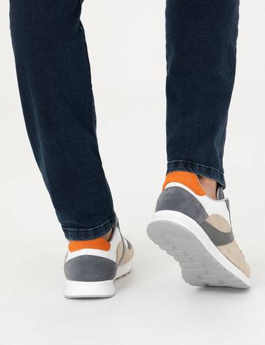 Gri Sneaker