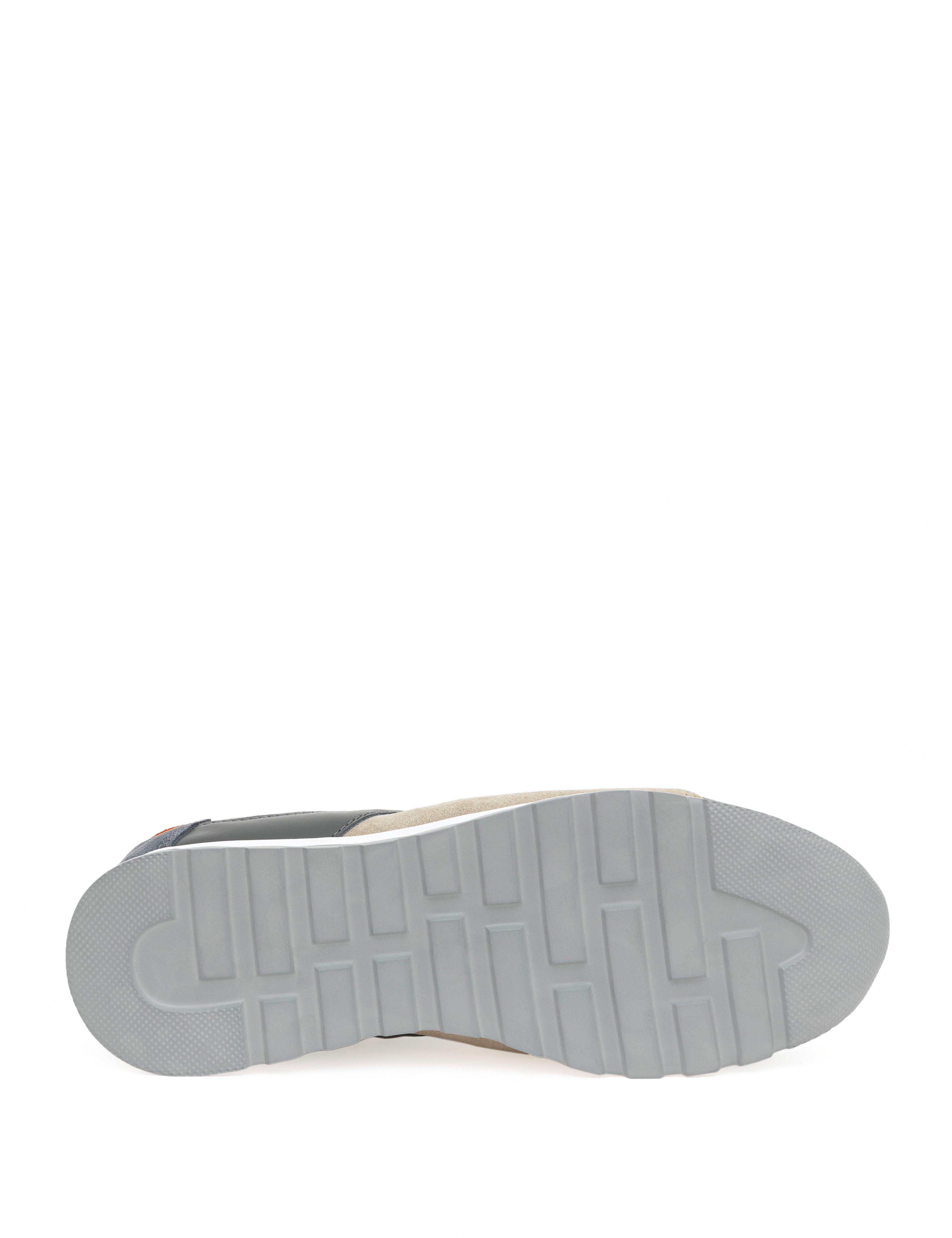 Gri Sneaker