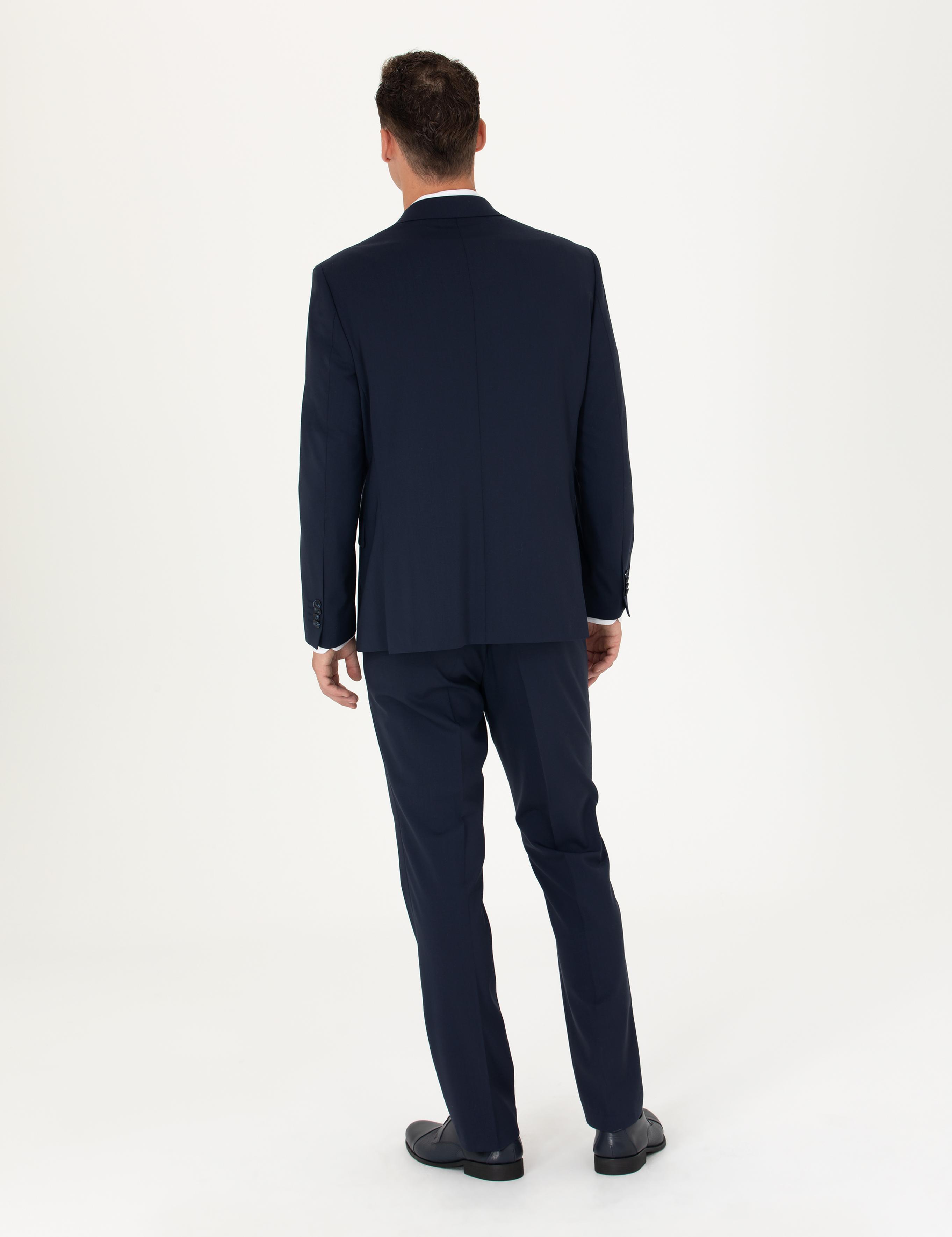 Lacivert Slim Fit Yün Karışımlı Takım Elbise