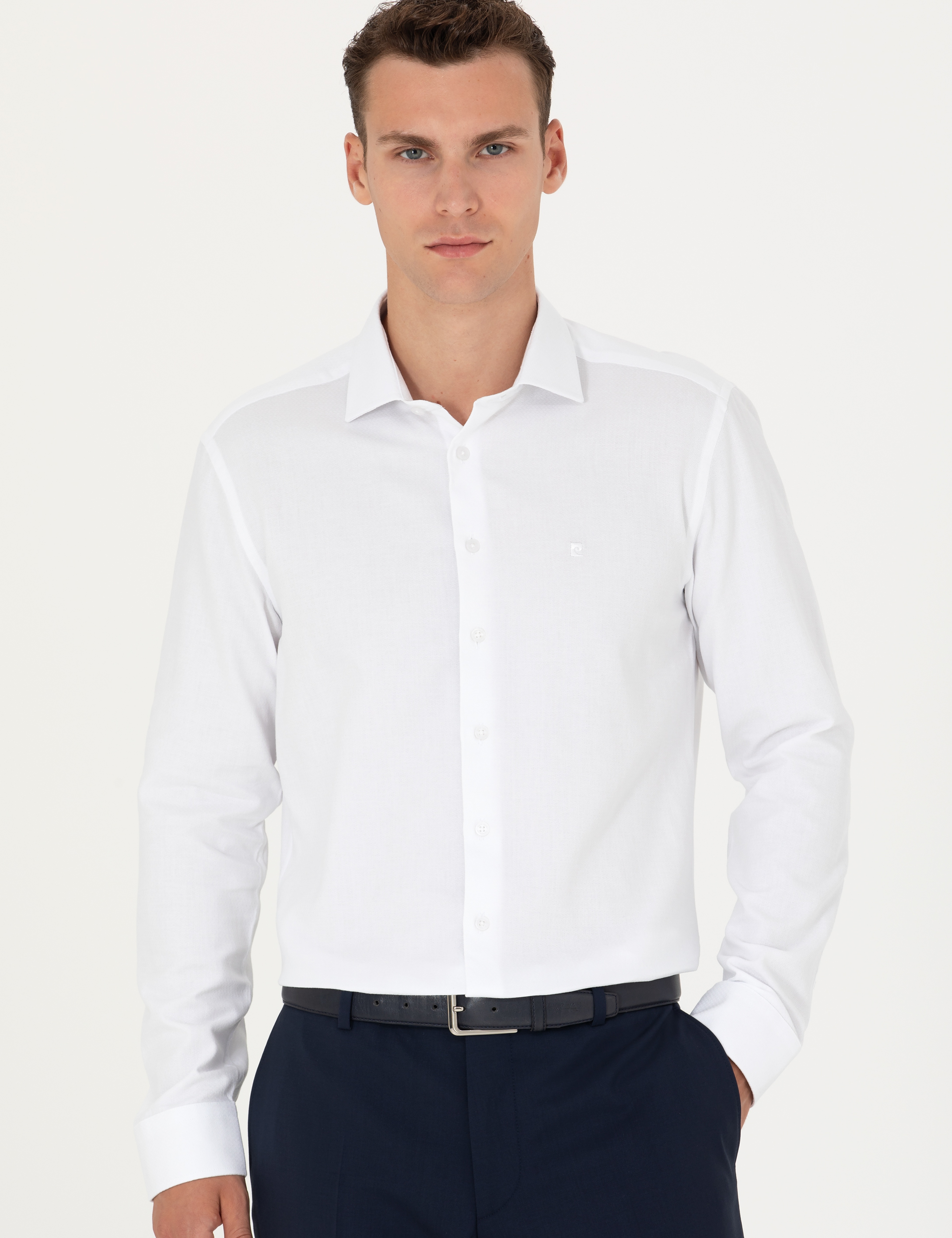 Beyaz Slim Fit Uzun Kollu Gömlek