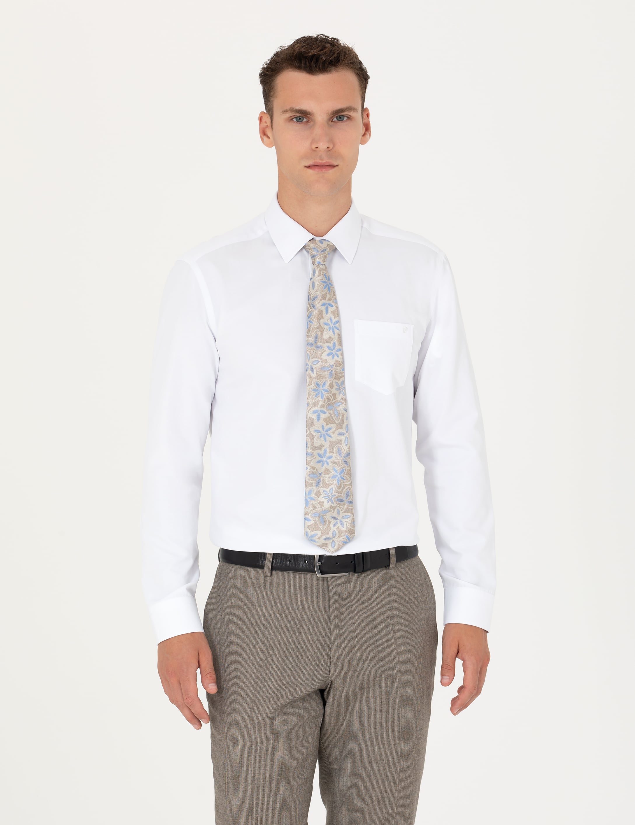 Beyaz Regular Fit Uzun Kollu Basic Gömlek - Image 3