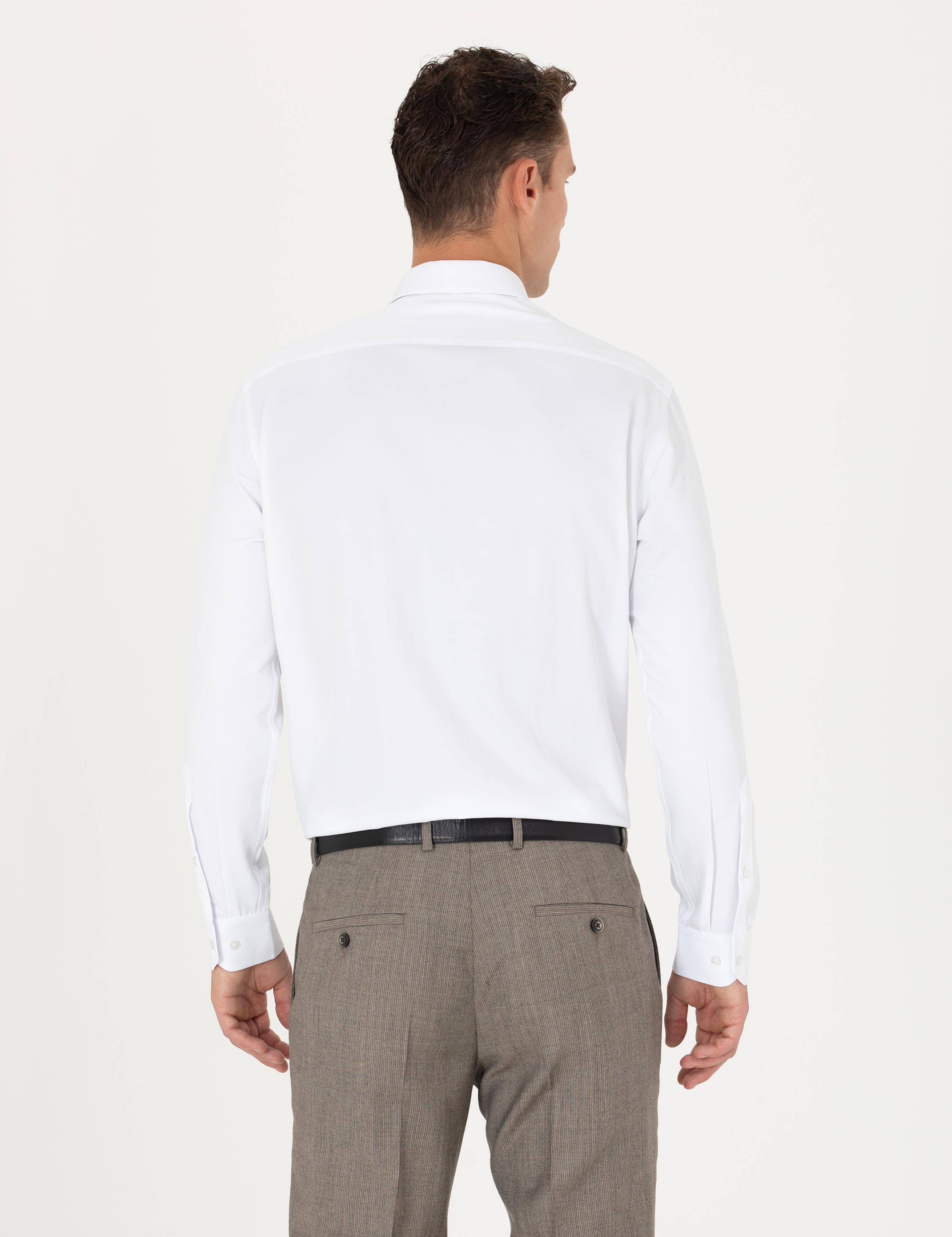 Beyaz Regular Fit Uzun Kollu Basic Gömlek
