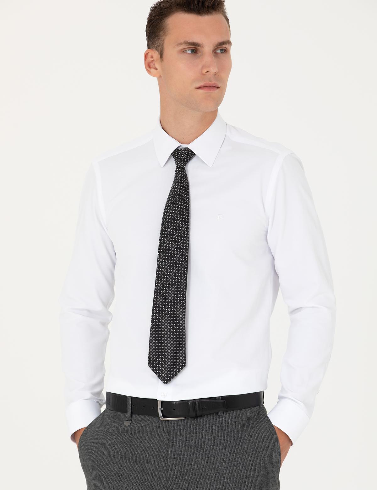 Beyaz Slim Fit Uzun Kollu Basic Gömlek