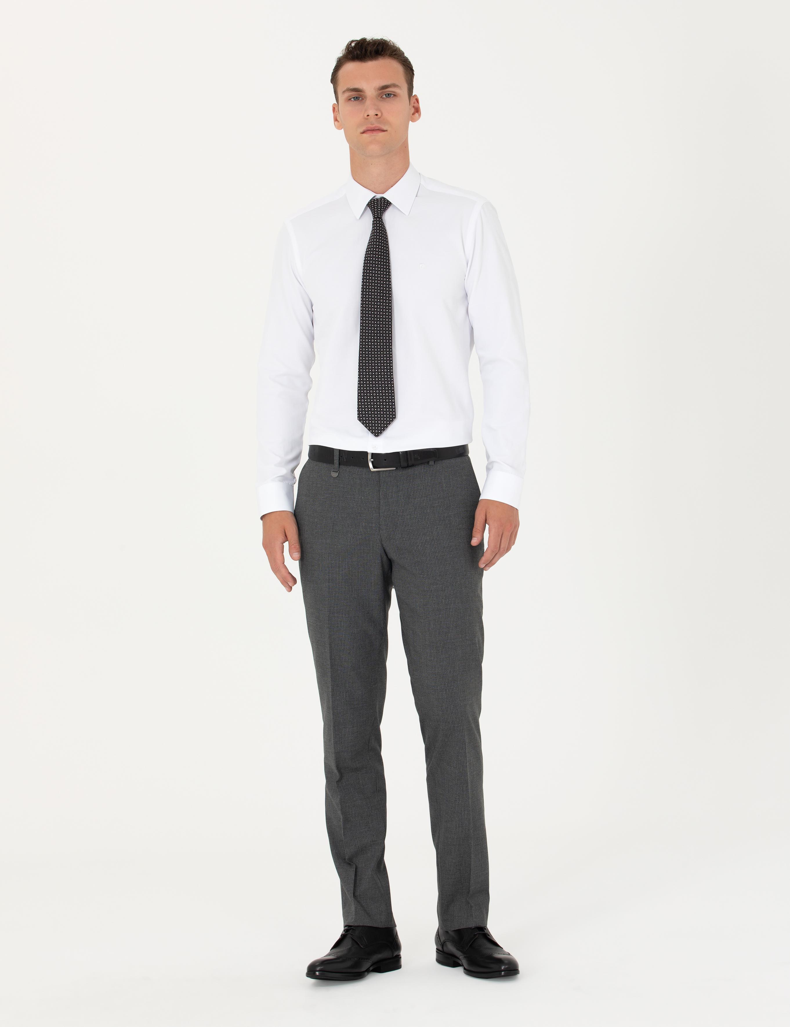 Beyaz Slim Fit Uzun Kollu Basic Gömlek