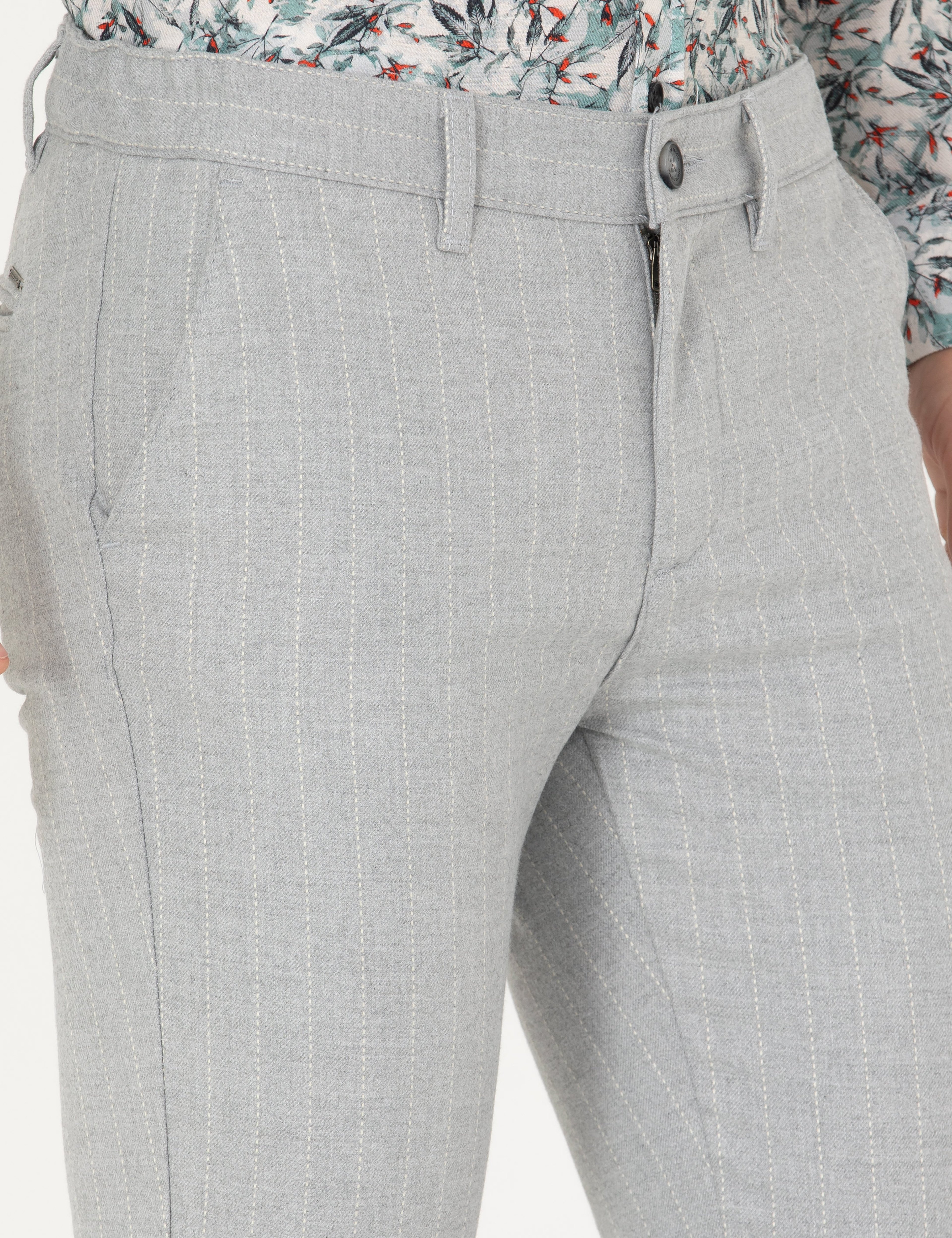 Gri Slim Fit Çizgili Kanvas Pantolon