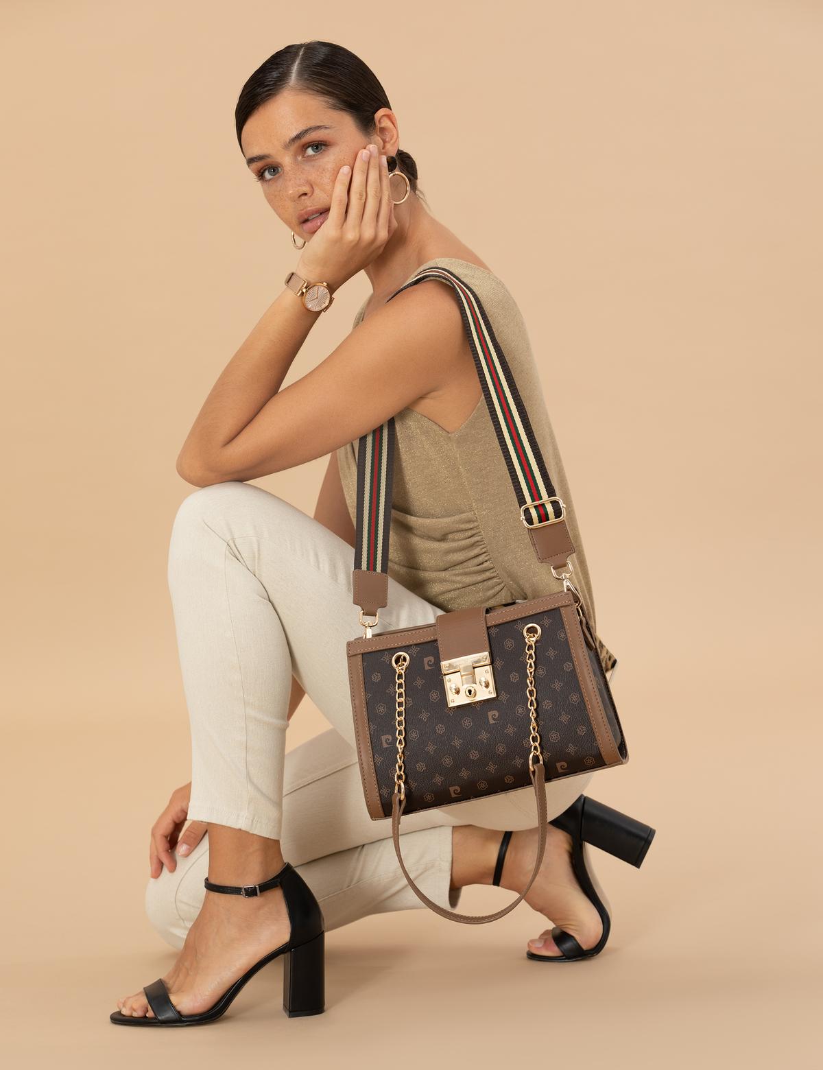 Kahverengi Omuz Çantası