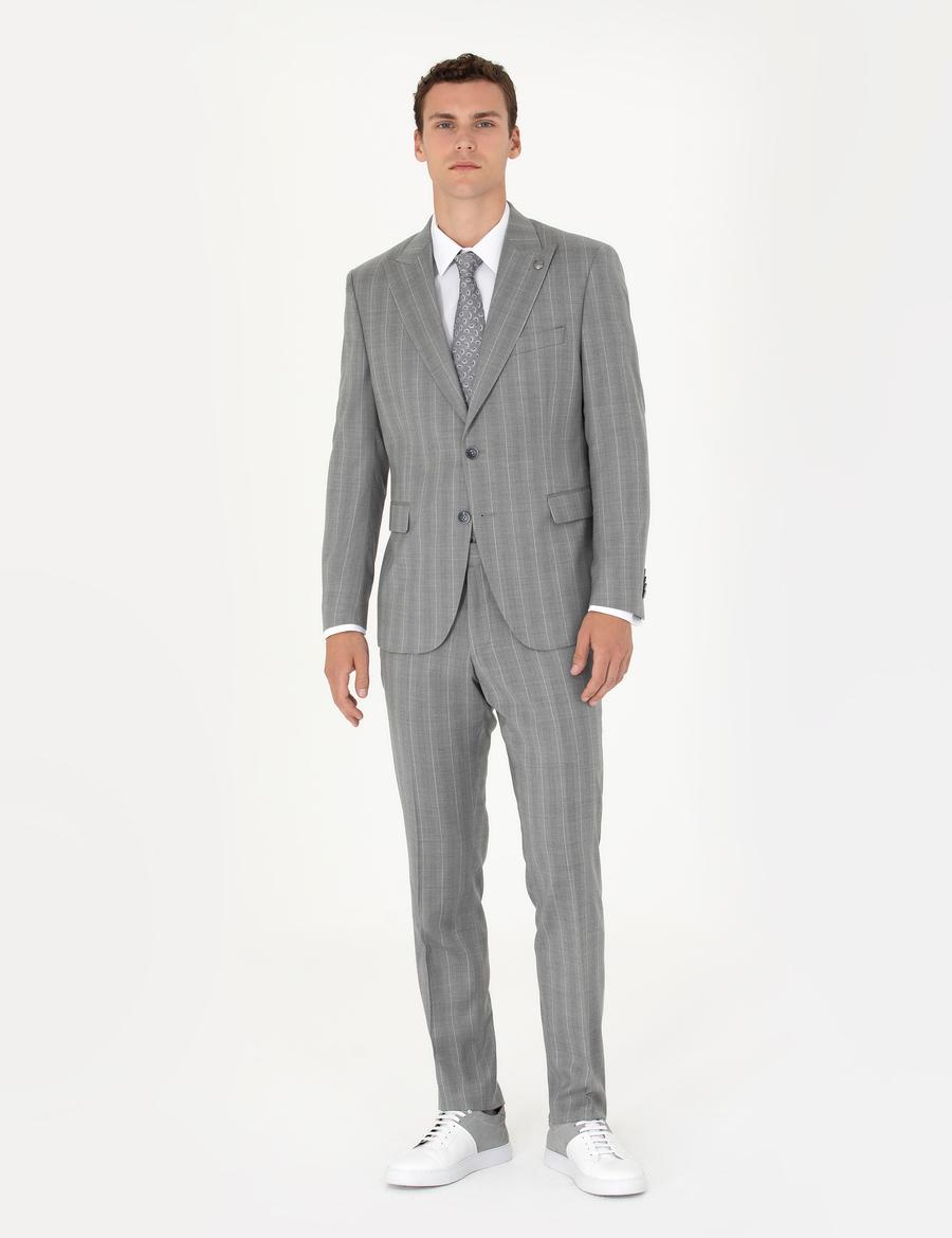 %100 Yün Gri Çizgili Takım Elbise