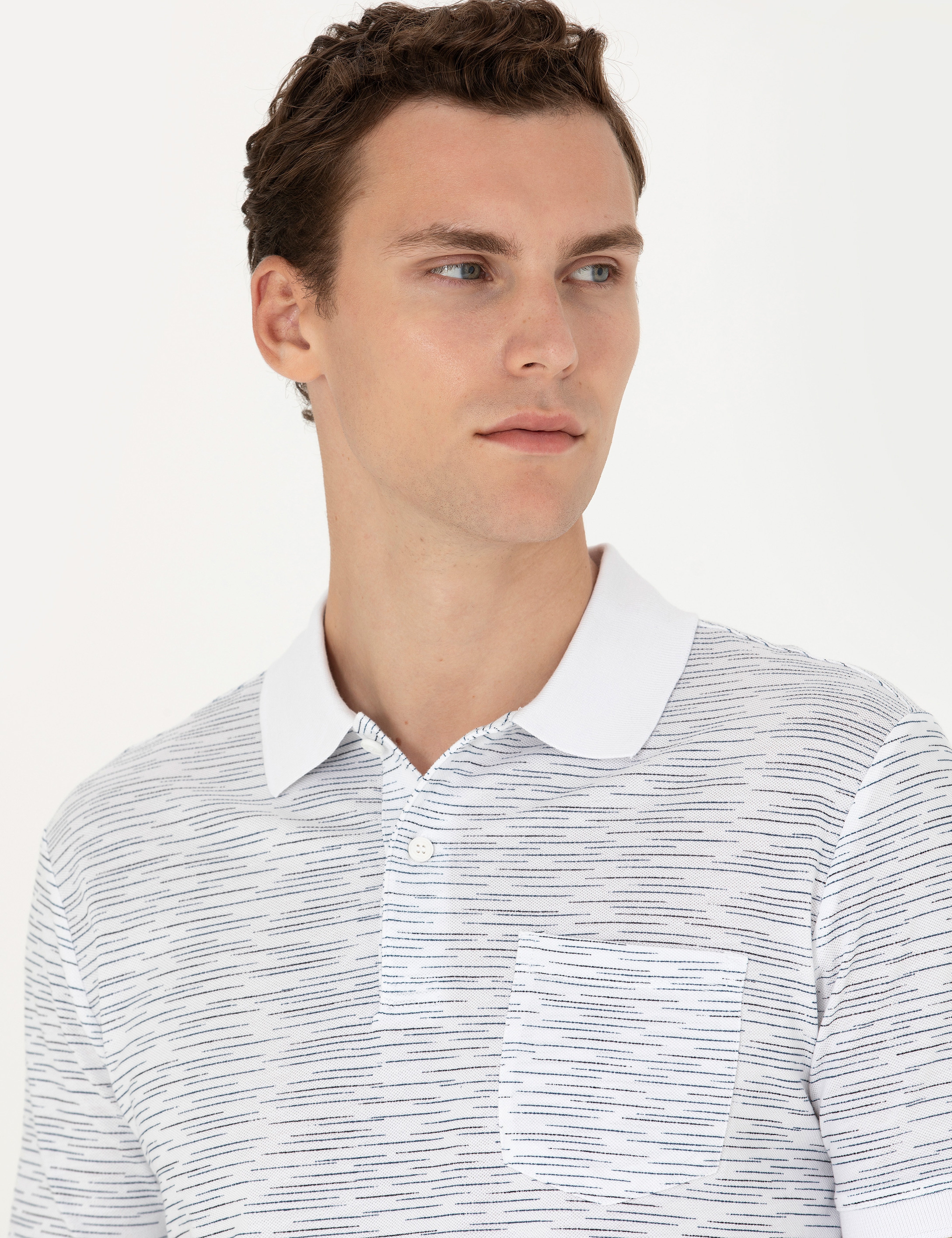 Beyaz Regular Fit Polo Yaka Tişört - Image 2