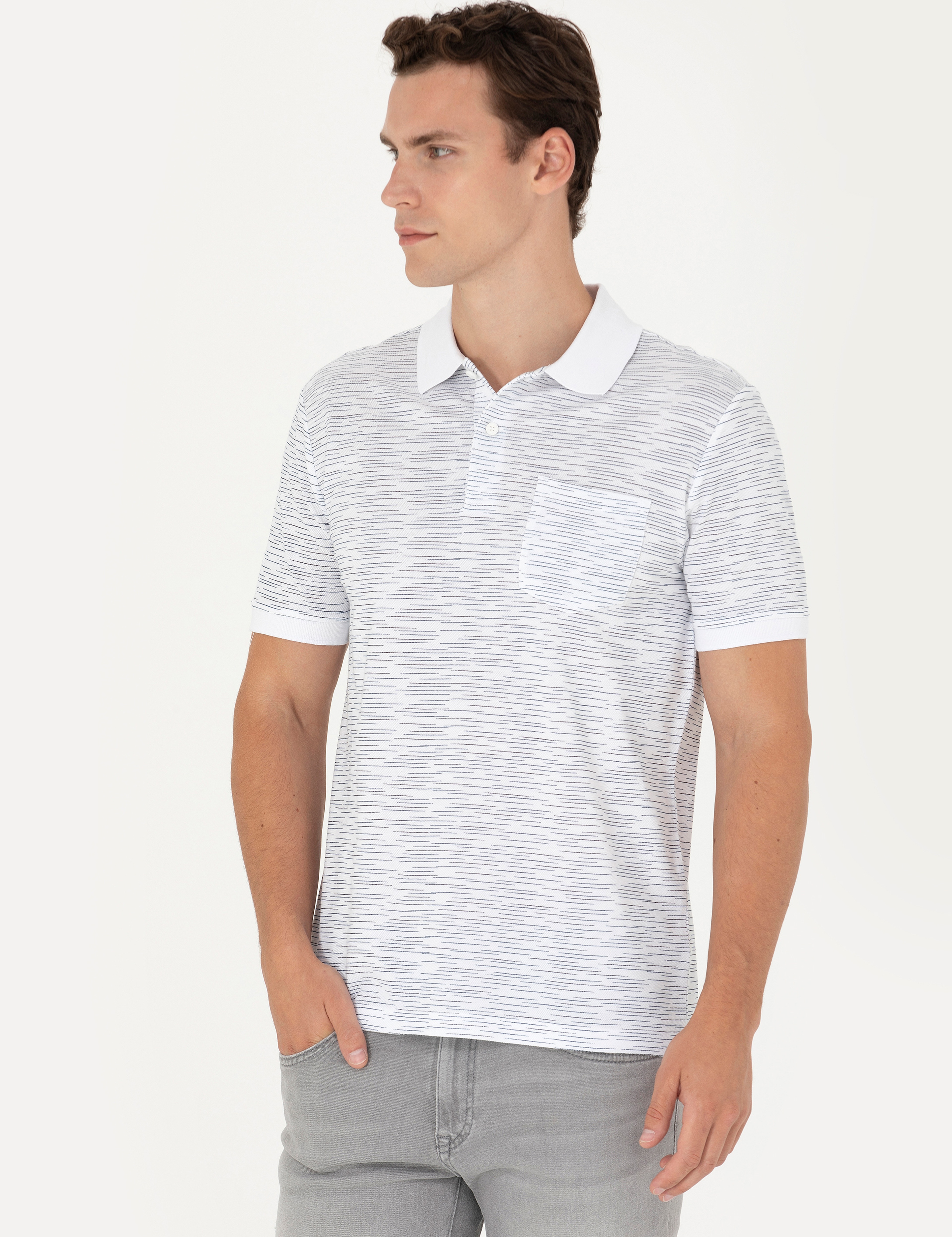 Beyaz Regular Fit Polo Yaka Tişört - Image 3