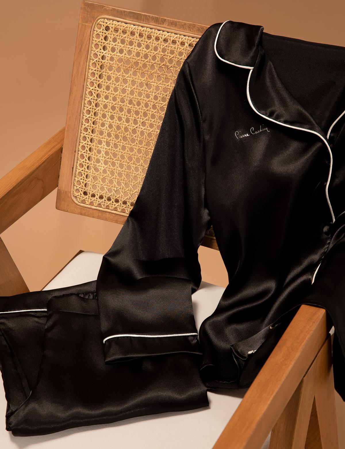 Siyah Pijama Takımı - 50275663016