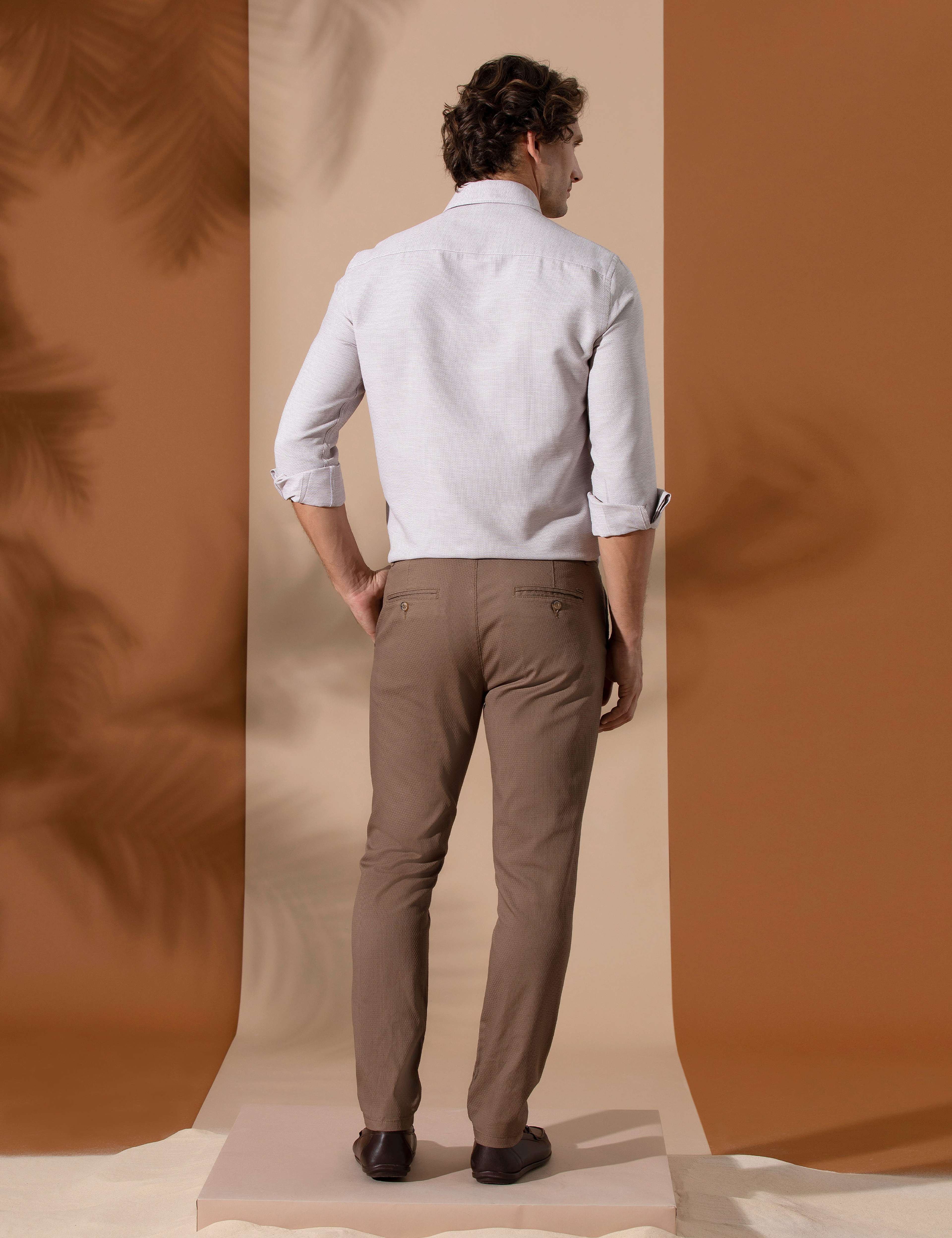 Kahverengi Armürlü Slim Fit Chino Pantolon - Image 4