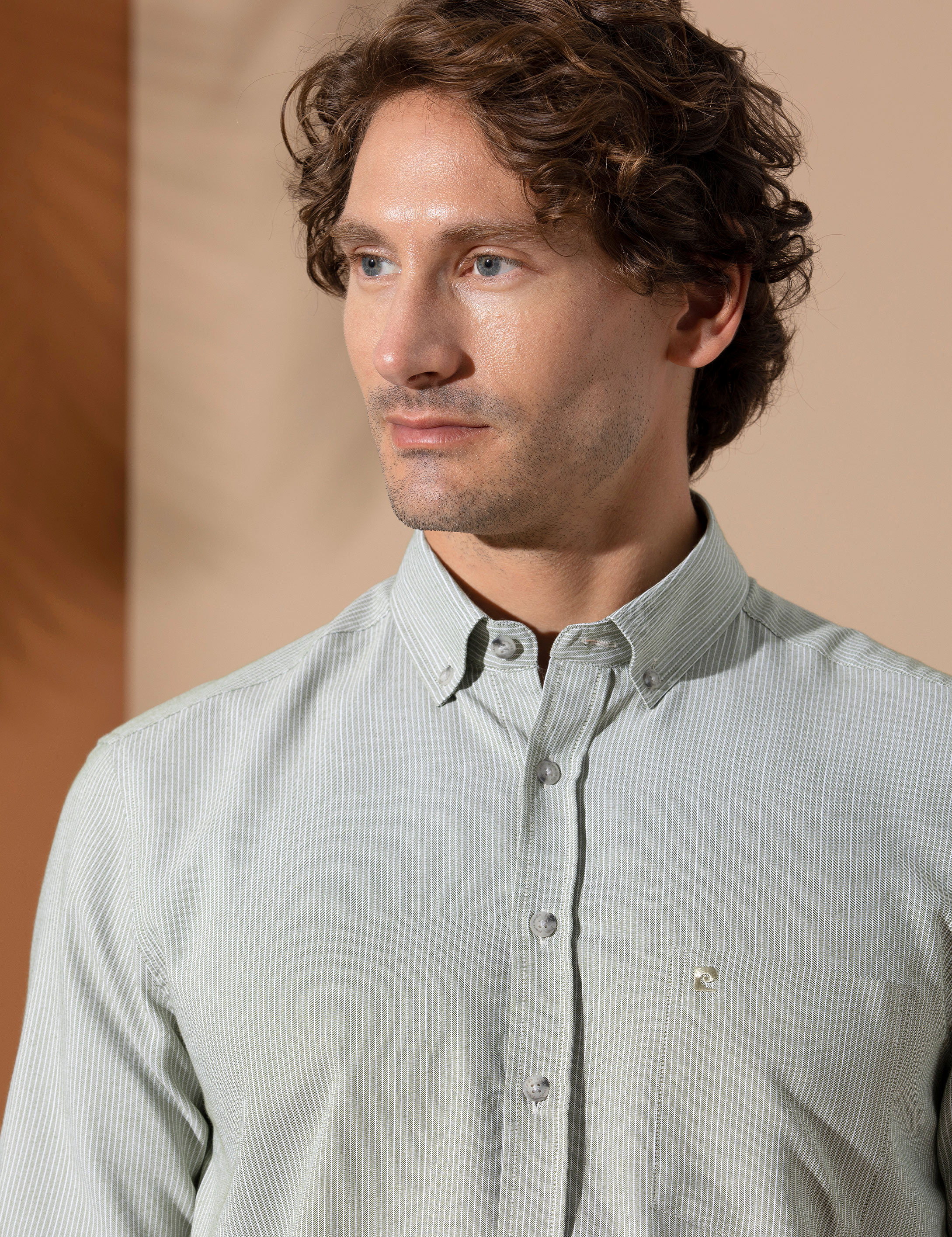 Haki Regular Fit Uzun Kollu Gömlek - Image 3