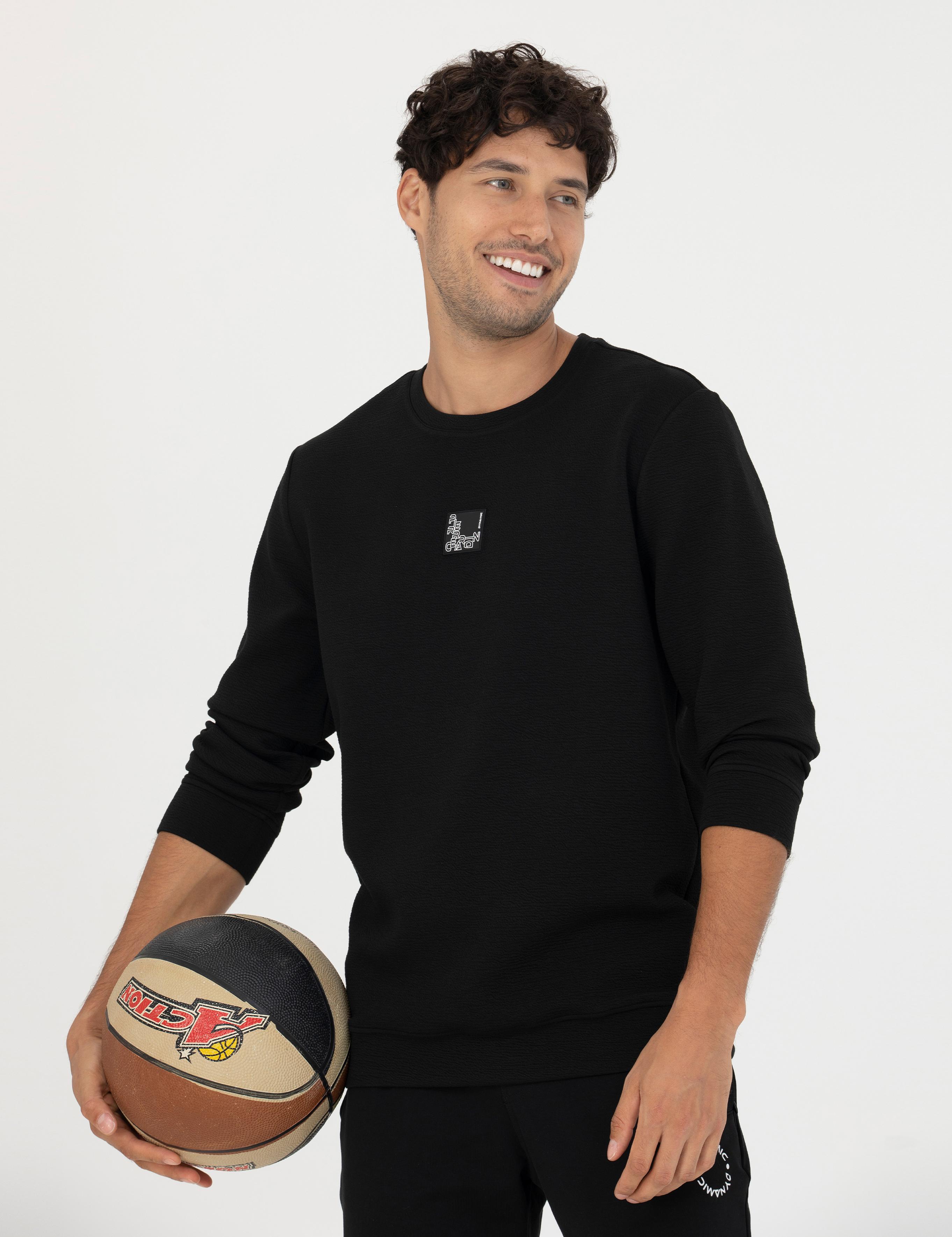 Siyah Regular Fit Sweatshirt