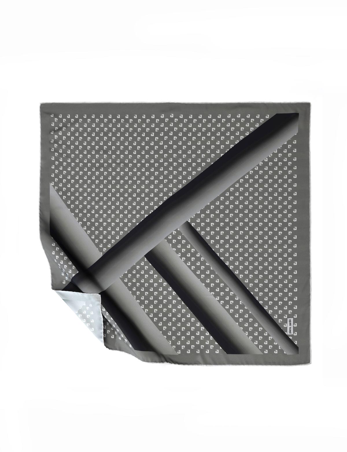 Gri Eşarp - 50285582002