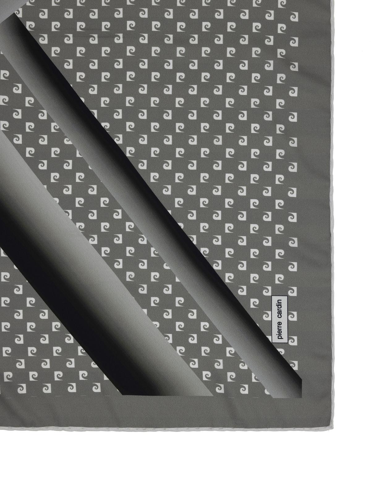 Gri Eşarp - 50285582002