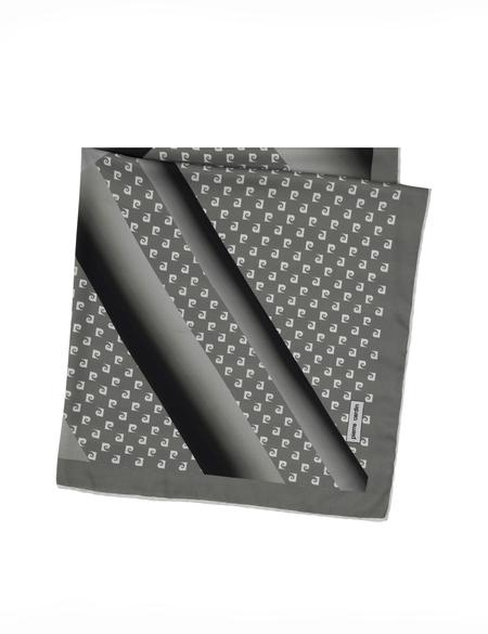 Gri Eşarp - 50285582002