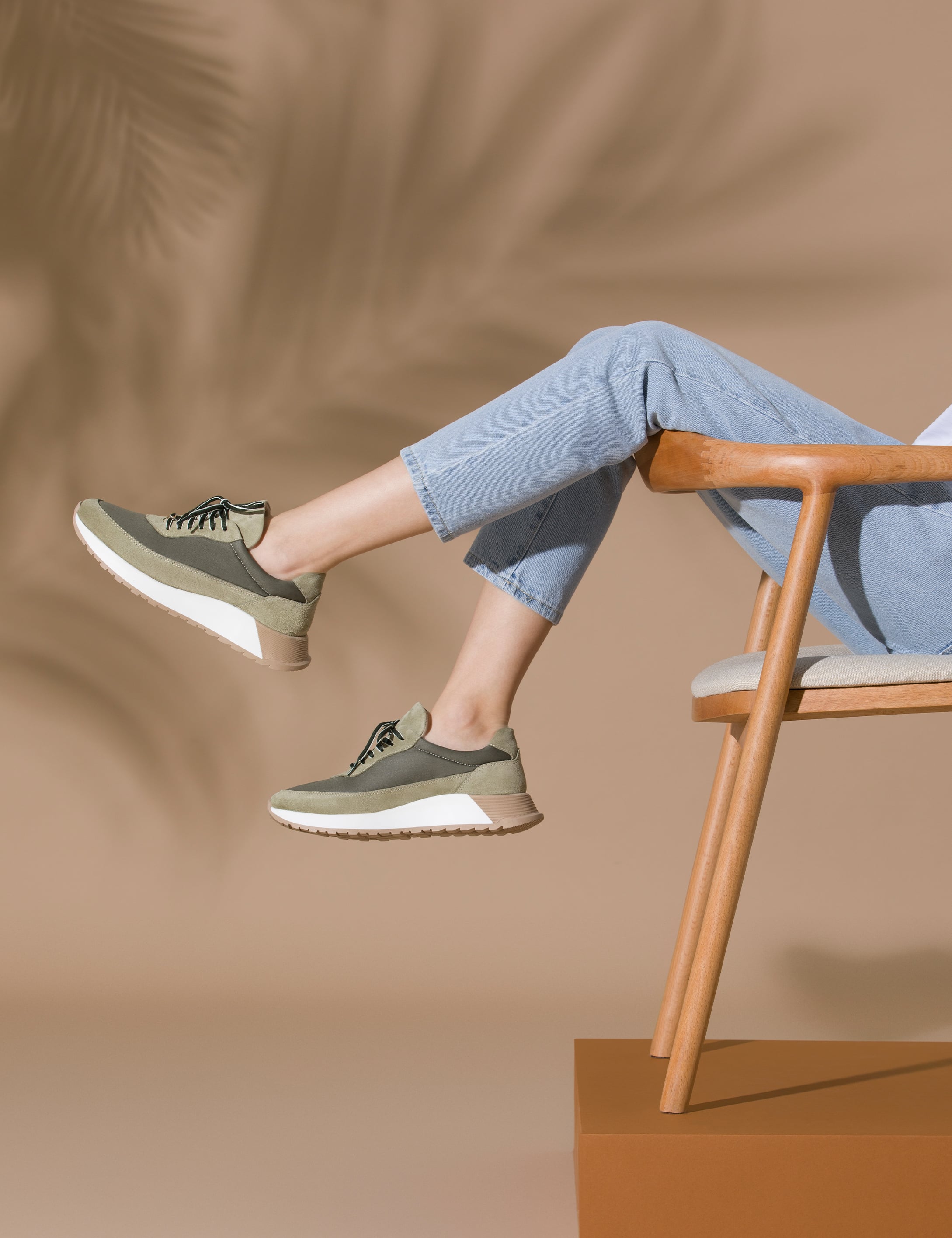 Haki Sneaker