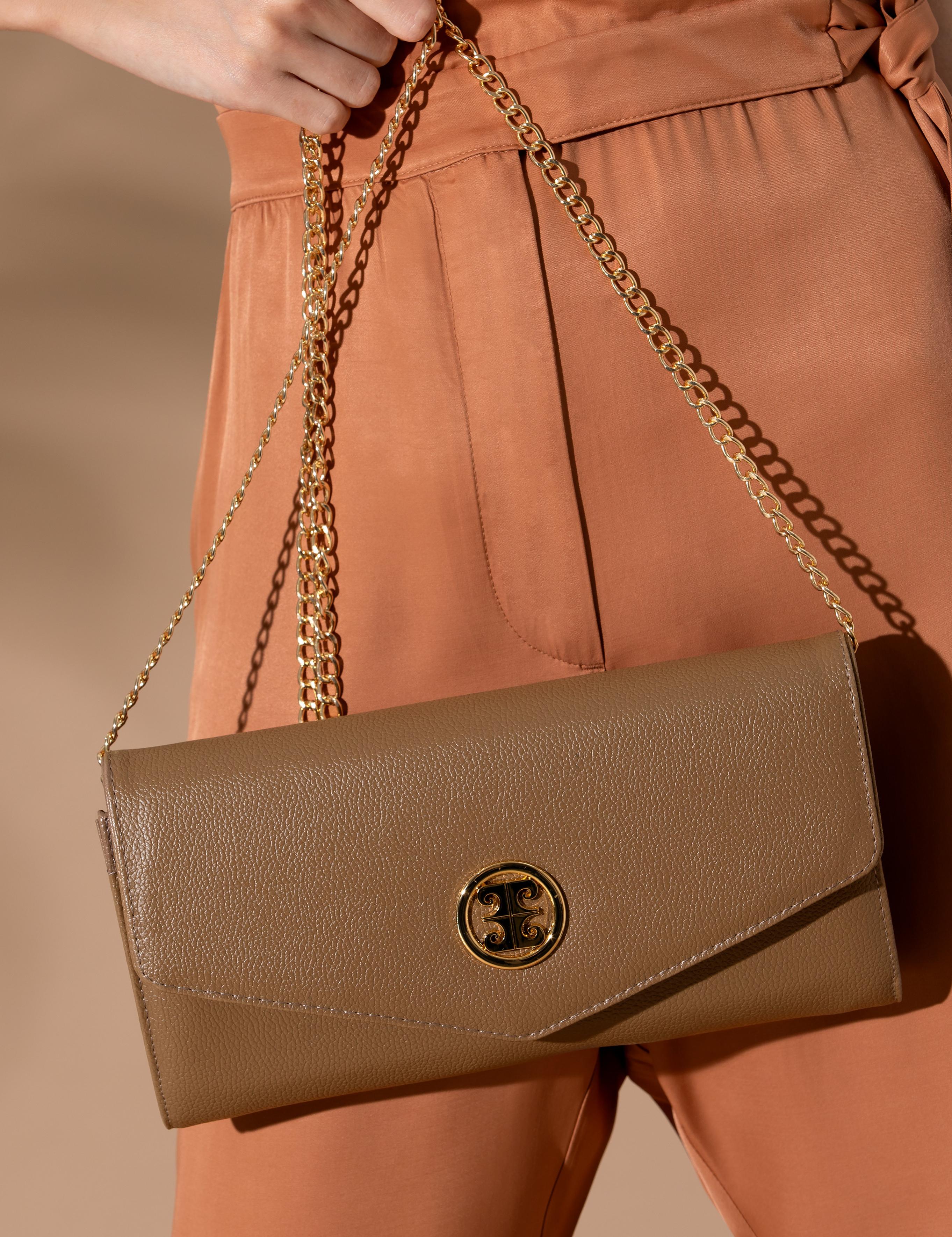 Kahverengi El Çantası