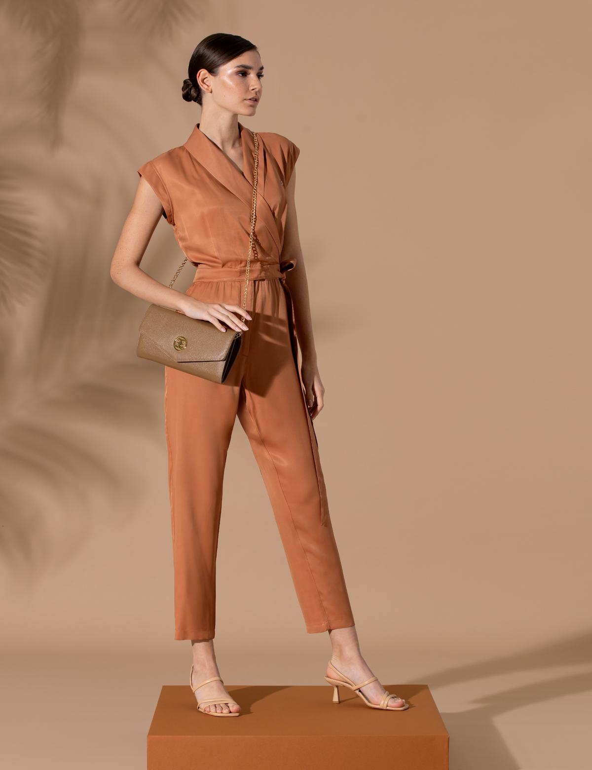 Kahverengi El Çantası