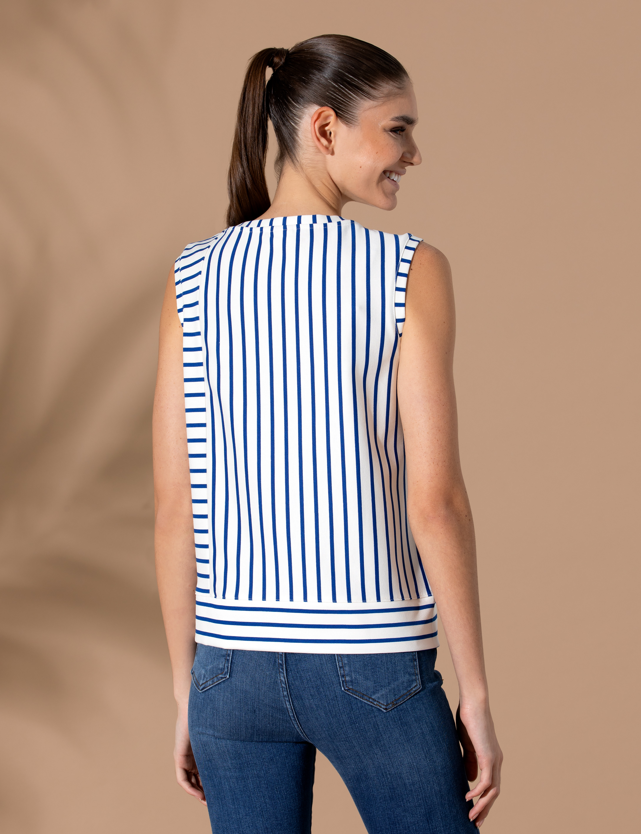 İndigo Çizgili Comfort Fit Kolsuz Tişört - Image 5